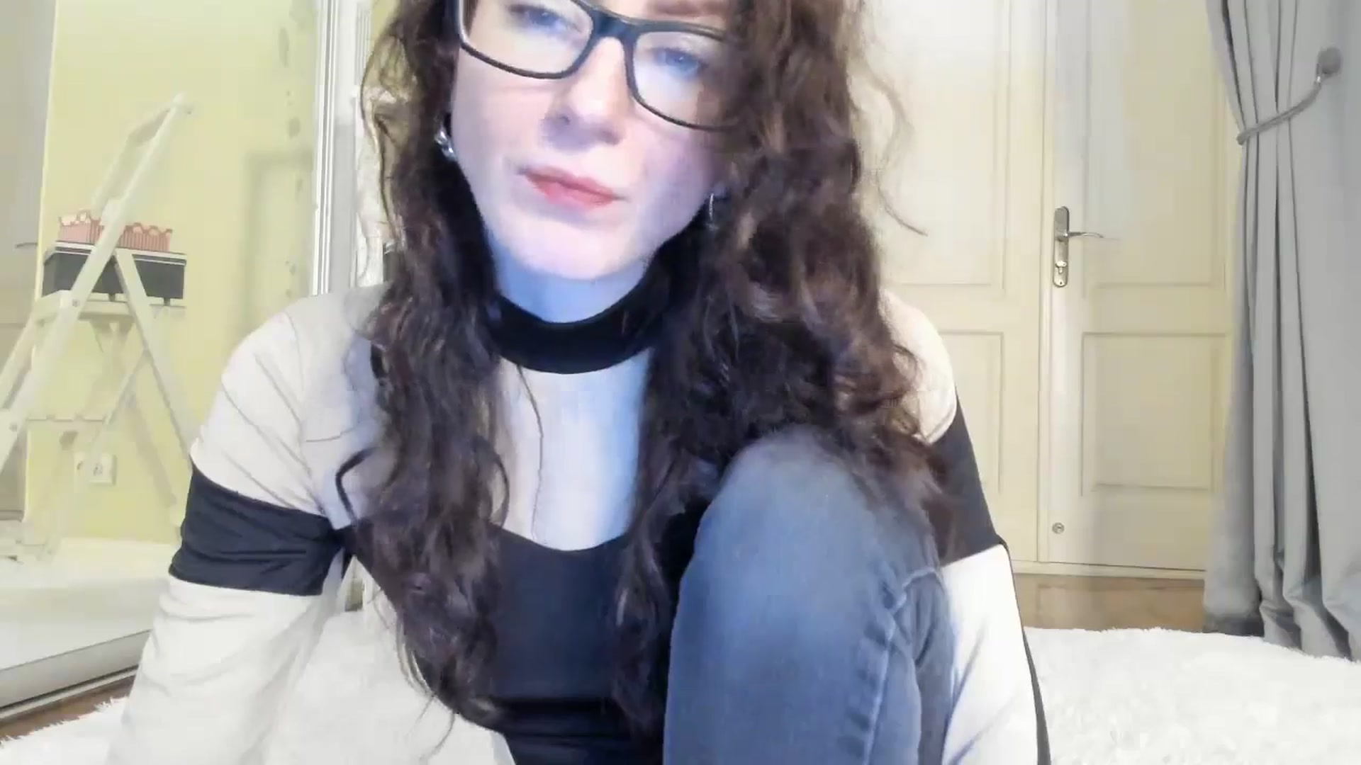 Gallery image thumbnail from Baby_Jewel's myfreecams stream on, 09/18/2024, 08:40 image 19 of 20