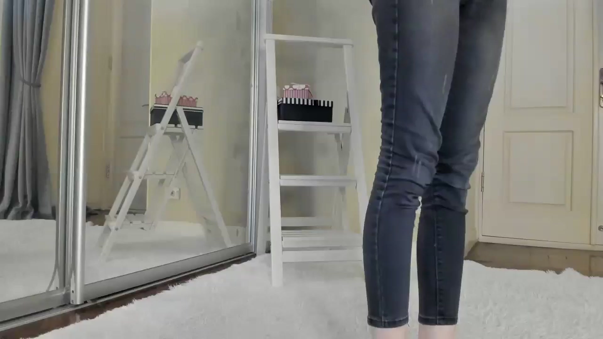 Gallery image thumbnail from Baby_Jewel's myfreecams stream on, 09/18/2024, 10:25 image 16 of 20