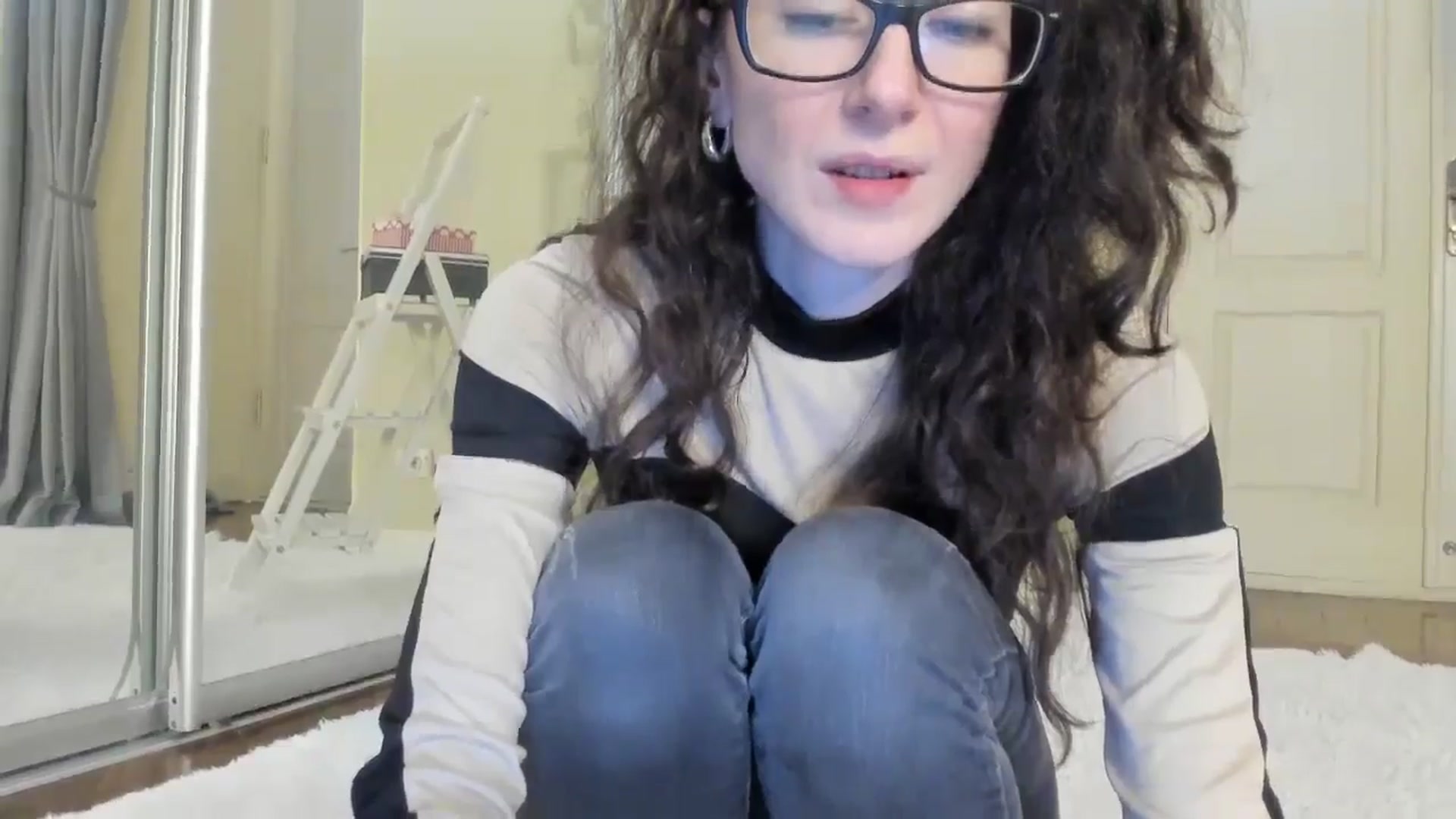 Gallery image thumbnail from Baby_Jewel's myfreecams stream on, 09/18/2024, 10:25 image 15 of 20