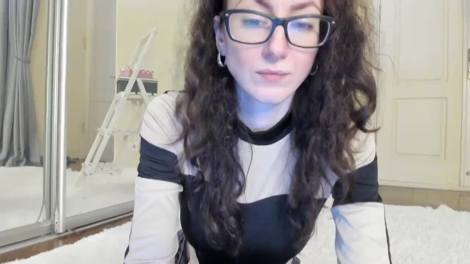 Gallery image thumbnail from Baby_Jewel's myfreecams stream on, 09/18/2024, 10:25 image 7 of 20