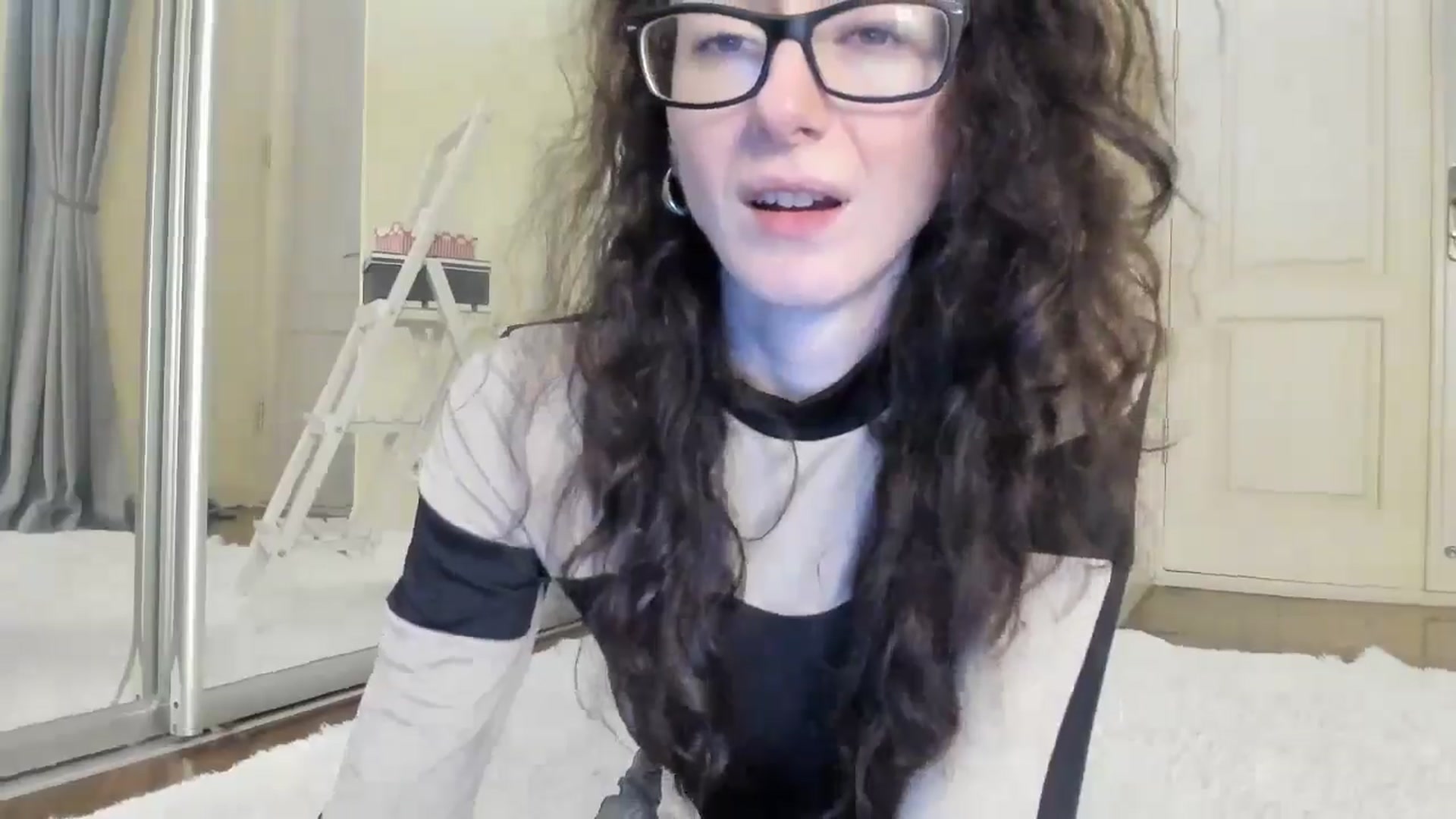 Gallery image thumbnail from Baby_Jewel's myfreecams stream on, 09/18/2024, 10:25 image 18 of 20