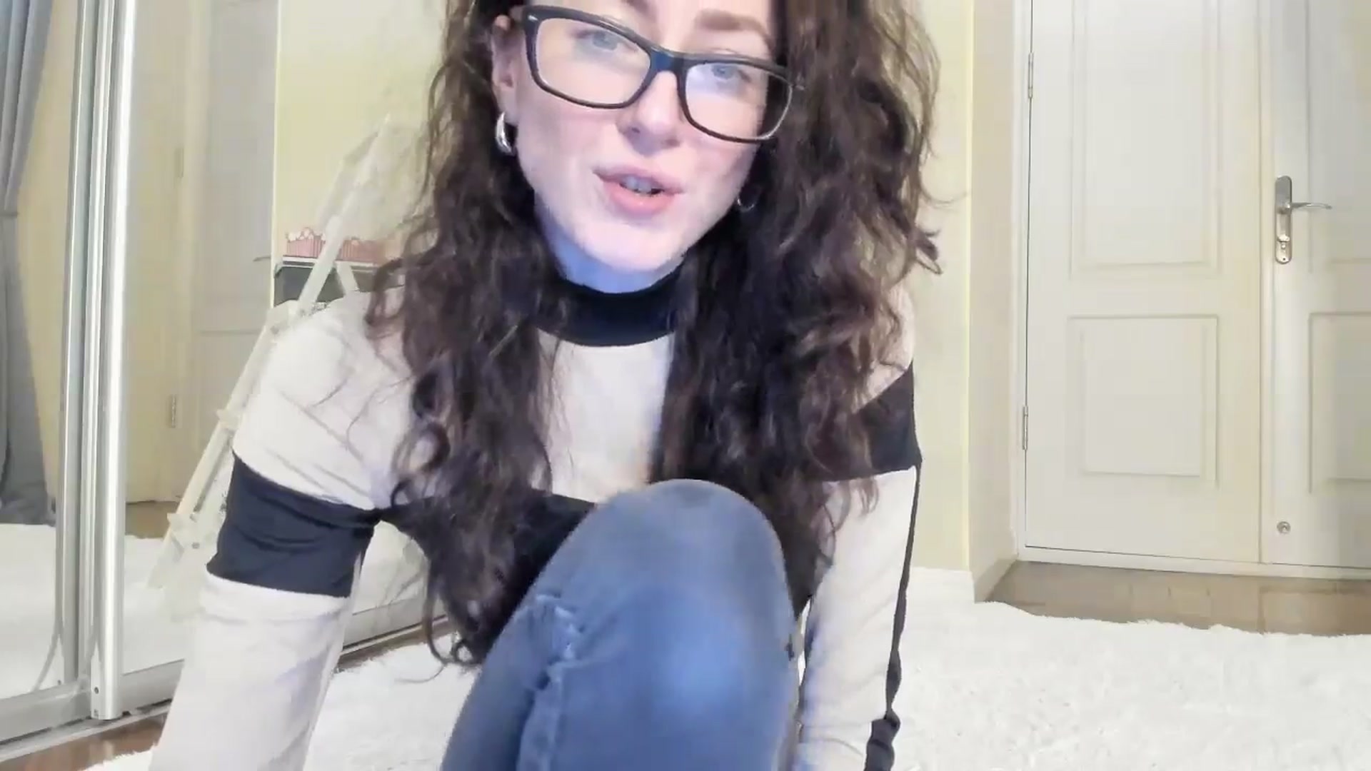 Gallery image thumbnail from Baby_Jewel's myfreecams stream on, 09/18/2024, 14:03 image 4 of 20
