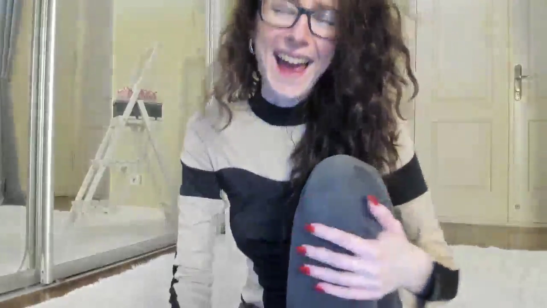 Gallery image thumbnail from Baby_Jewel's myfreecams stream on, 09/18/2024, 14:03 image 8 of 20