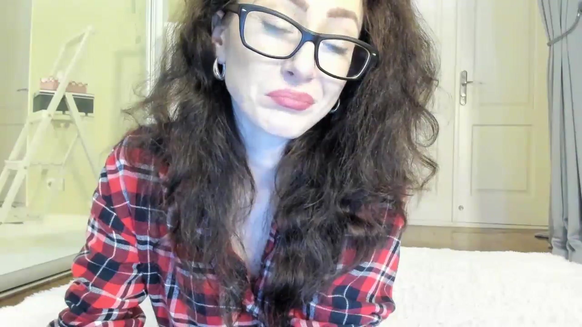 Gallery image thumbnail from Baby_Jewel's myfreecams stream on, 09/19/2024, 09:49 image 5 of 20