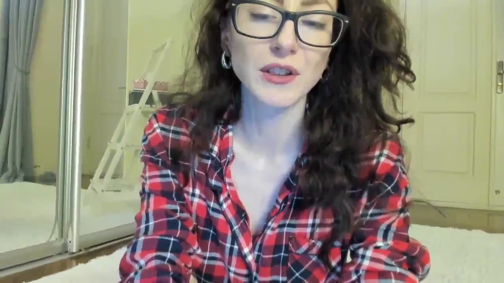 Gallery image thumbnail from Baby_Jewel's myfreecams stream on, 09/19/2024, 14:19 image 4 of 20