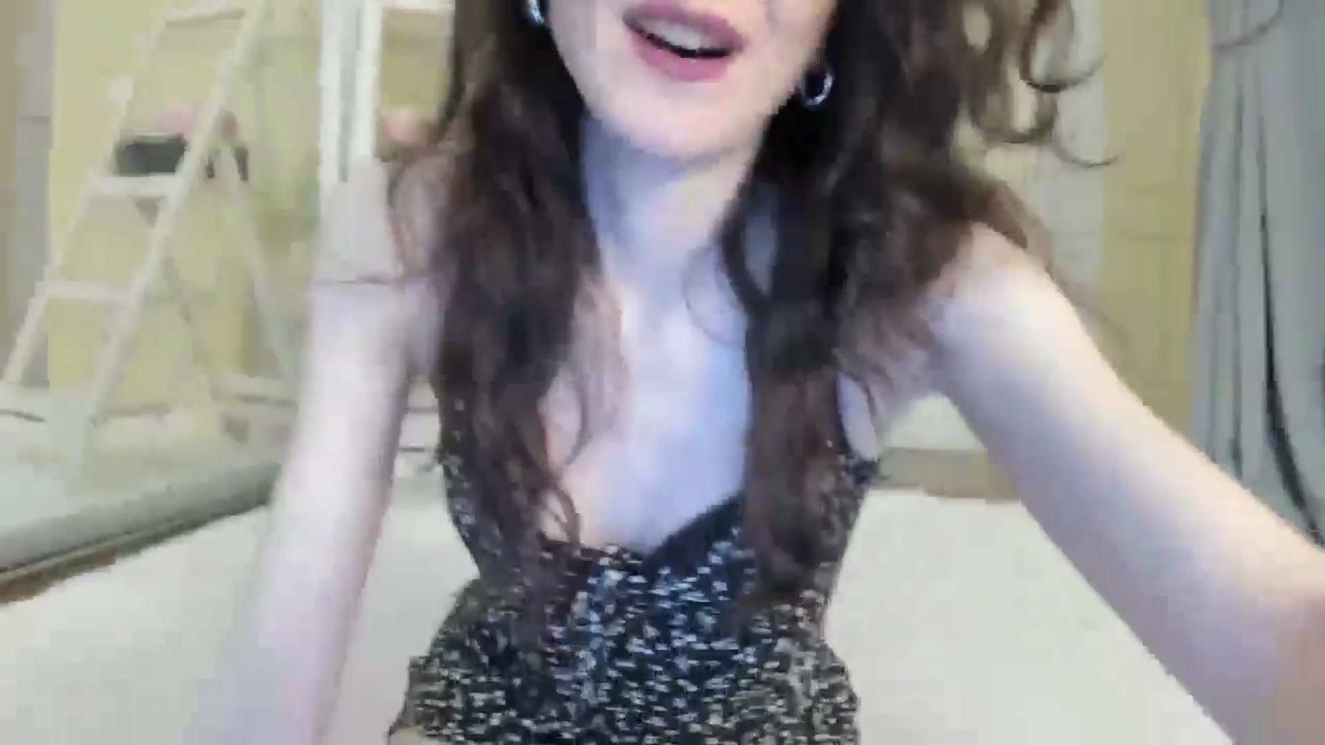 Gallery image thumbnail from Baby_Jewel's myfreecams stream on, 09/22/2024, 10:12 image 20 of 20