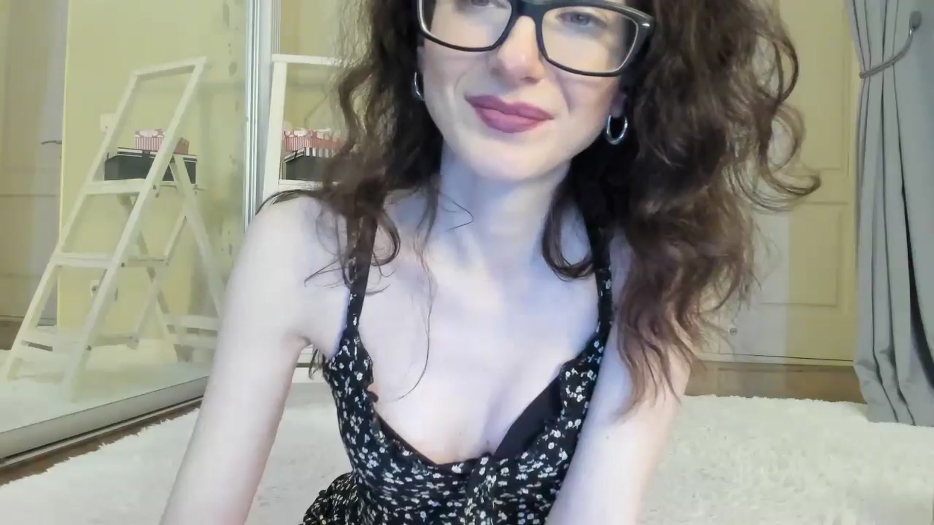 Gallery image thumbnail from Baby_Jewel's myfreecams stream on, 09/22/2024, 11:18 image 14 of 20