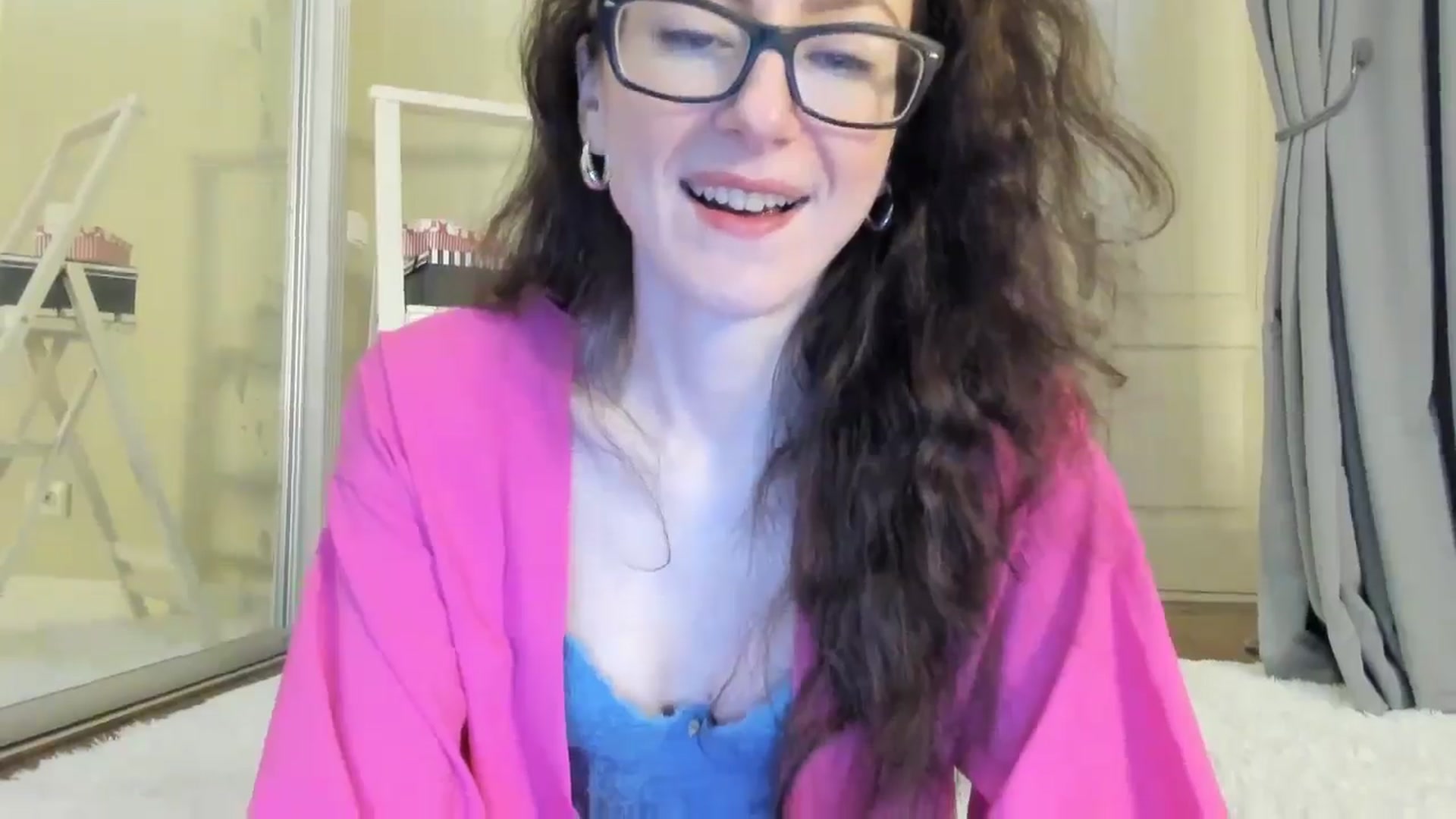 Gallery image thumbnail from Baby_Jewel's myfreecams stream on, 09/26/2024, 08:43 image 10 of 20