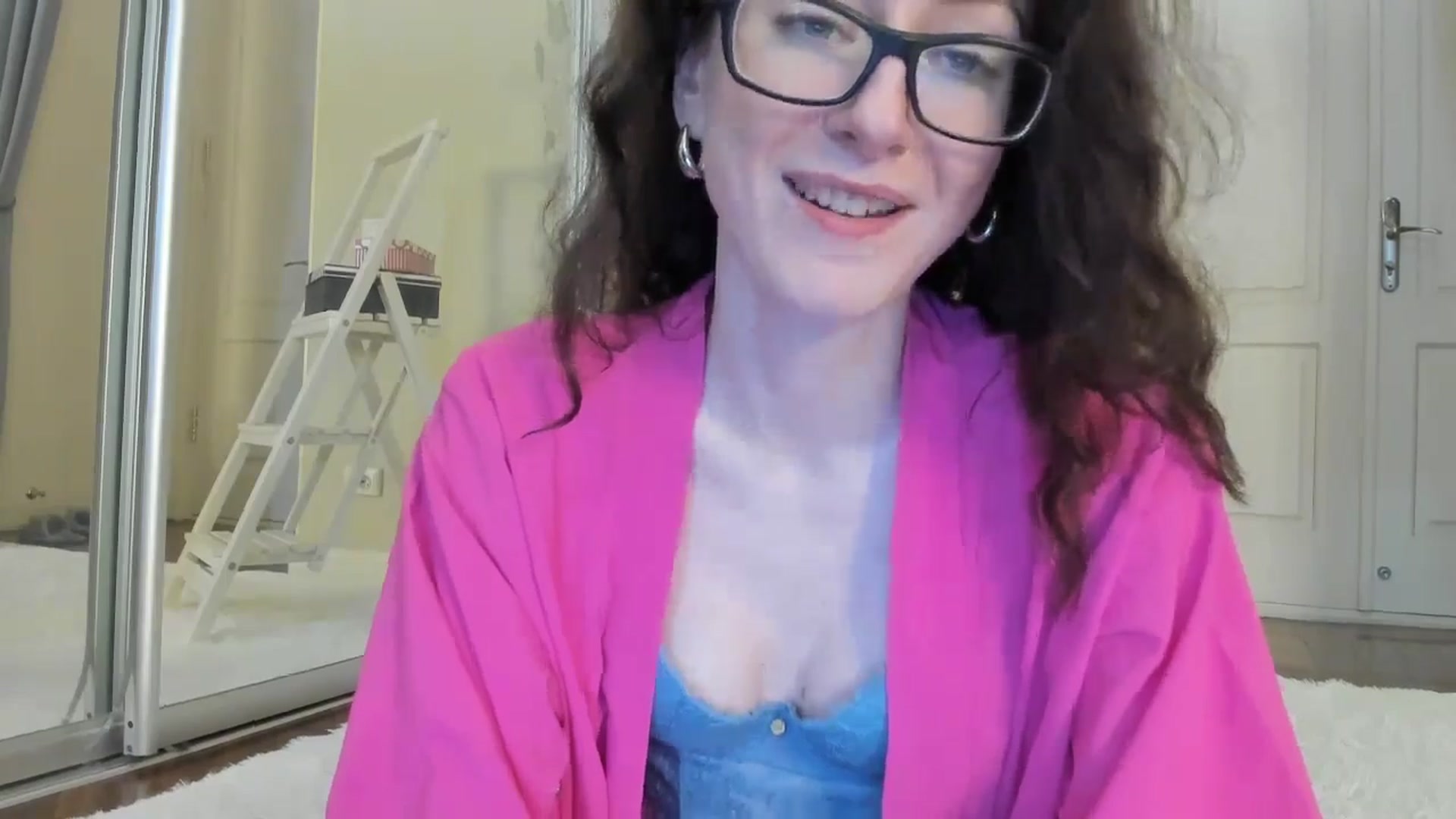 Gallery image thumbnail from Baby_Jewel's myfreecams stream on, 09/26/2024, 10:55 image 10 of 20