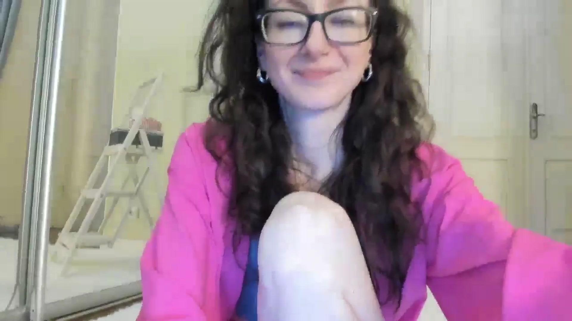 Gallery image thumbnail from Baby_Jewel's myfreecams stream on, 09/26/2024, 14:09 image 4 of 20