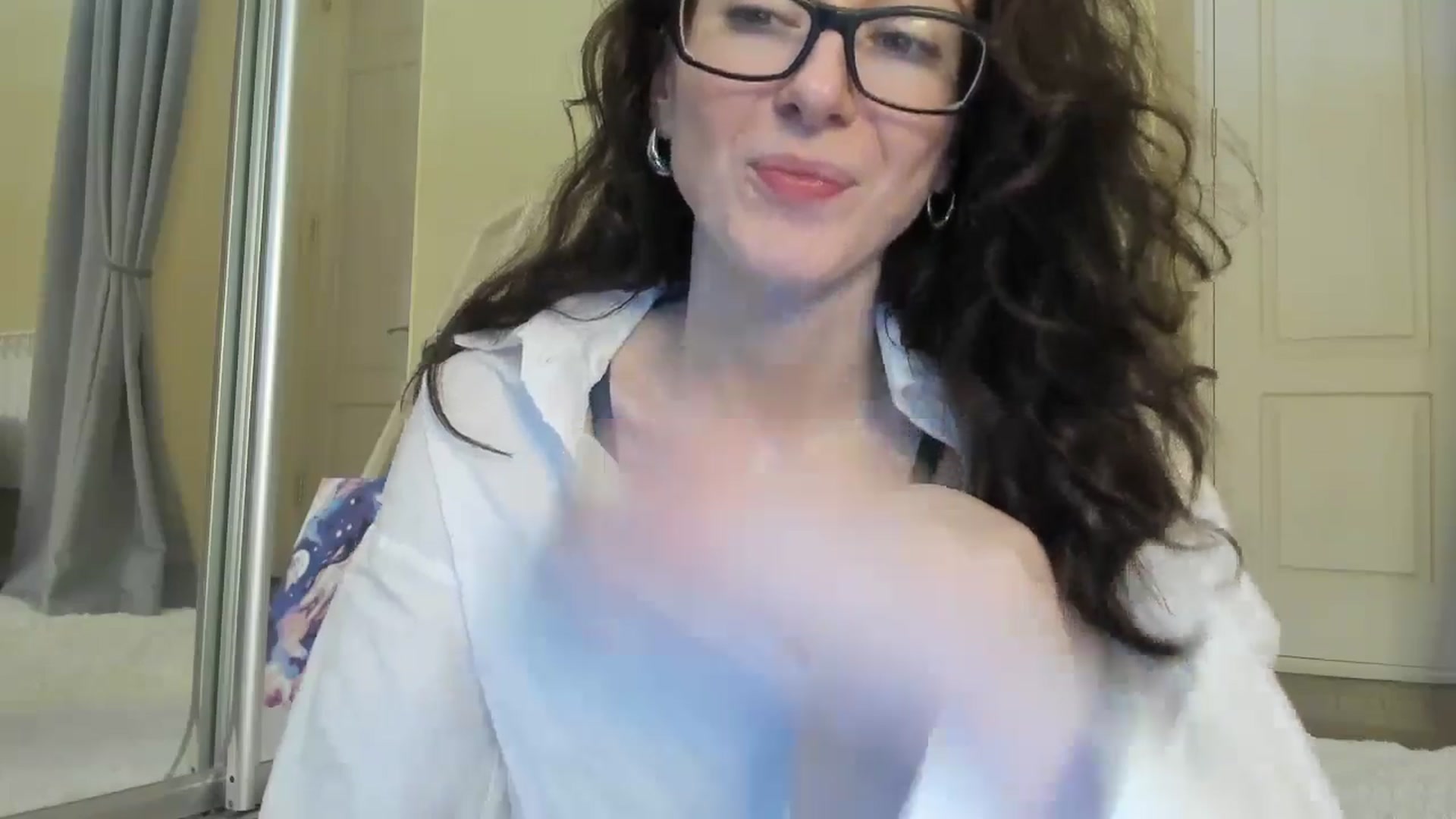 Gallery image thumbnail from Baby_Jewel's myfreecams stream on, 09/27/2024, 12:07 image 10 of 20
