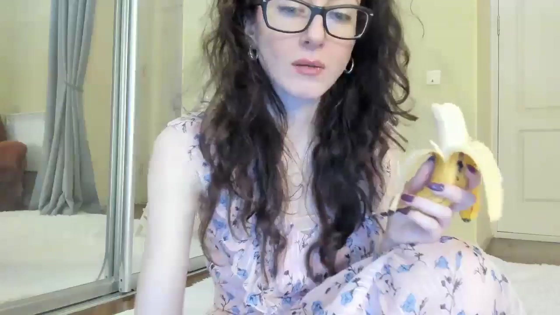 Gallery image thumbnail from Baby_Jewel's myfreecams stream on, 09/28/2024, 11:20 image 11 of 20