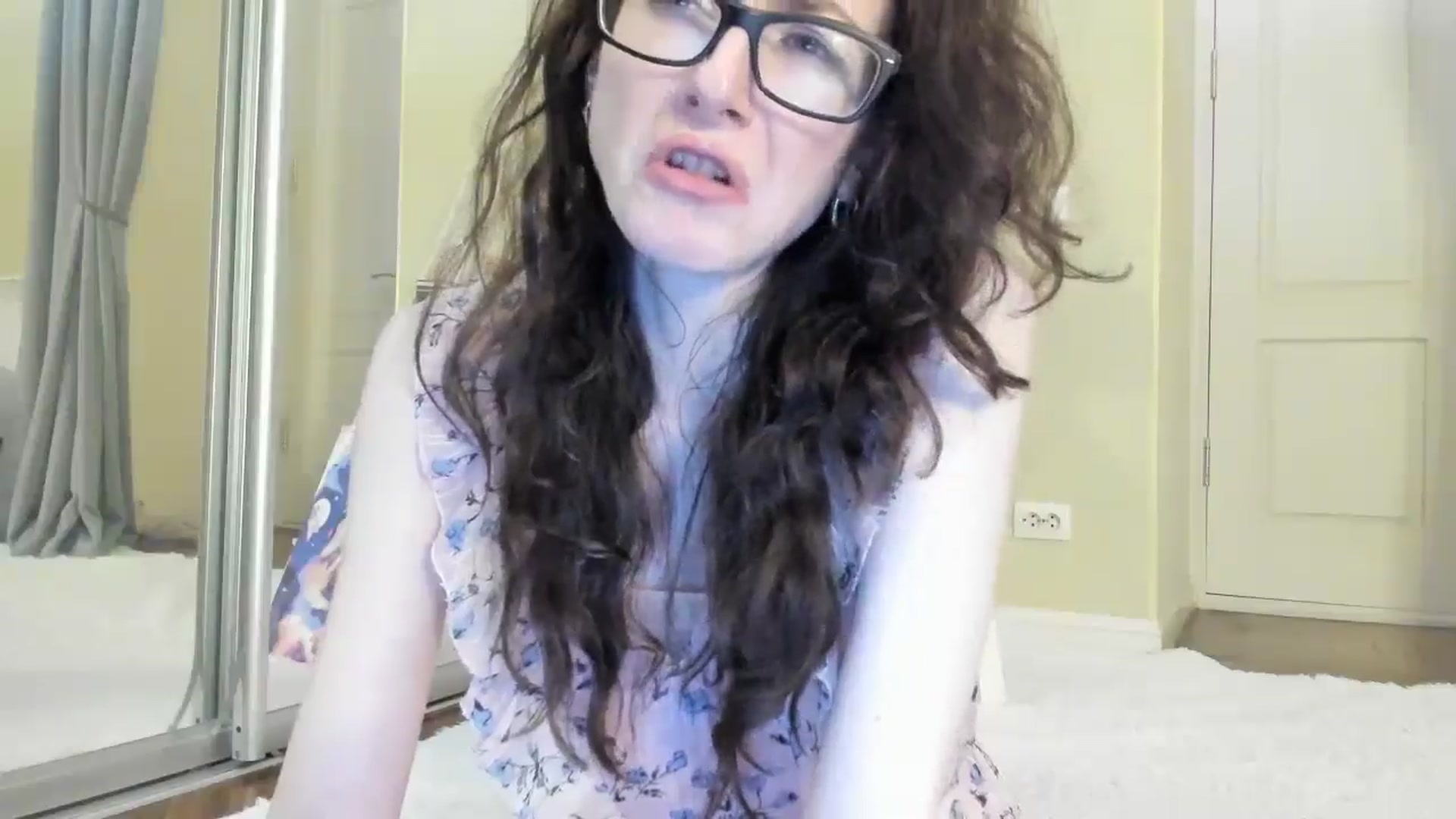 Gallery image thumbnail from Baby_Jewel's myfreecams stream on, 09/28/2024, 13:50 image 9 of 20