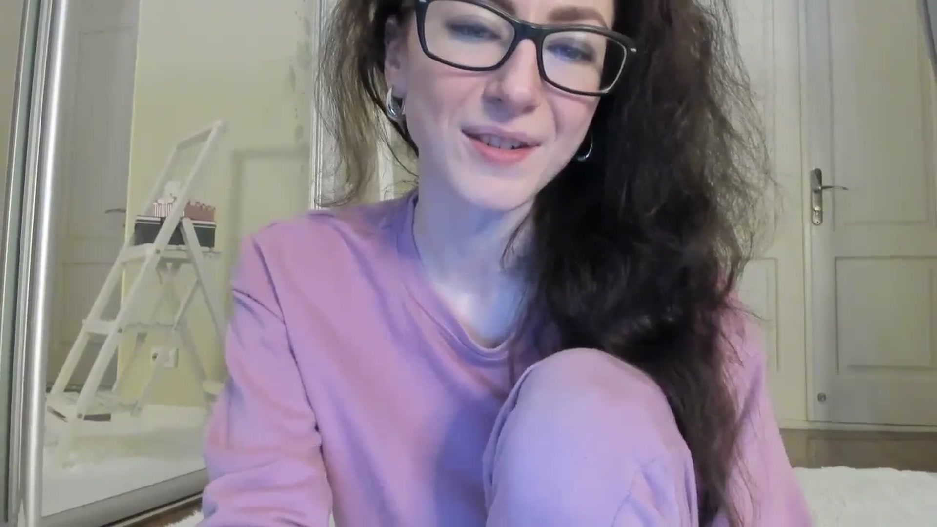 Gallery image thumbnail from Baby_Jewel's myfreecams stream on, 10/01/2024, 08:51 image 17 of 20