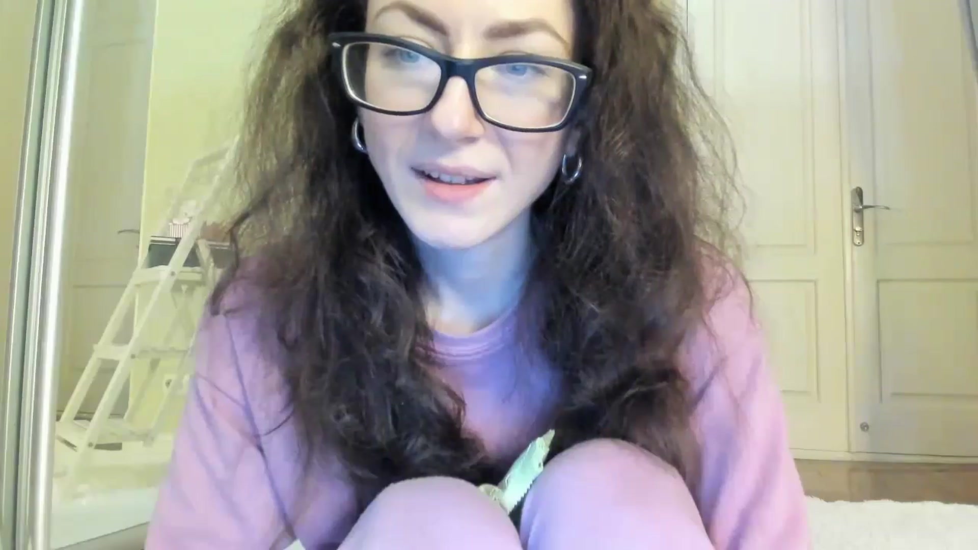 Gallery image thumbnail from Baby_Jewel's myfreecams stream on, 10/01/2024, 08:51 image 4 of 20