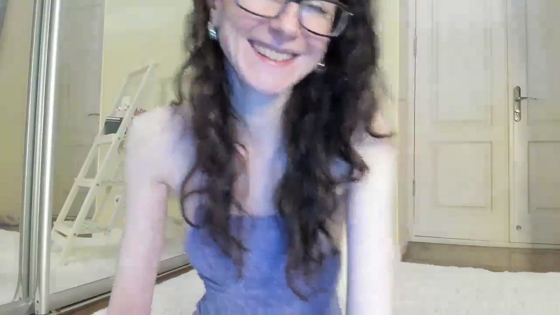 Gallery image thumbnail from Baby_Jewel's myfreecams stream on, 10/02/2024, 08:42 image 3 of 20
