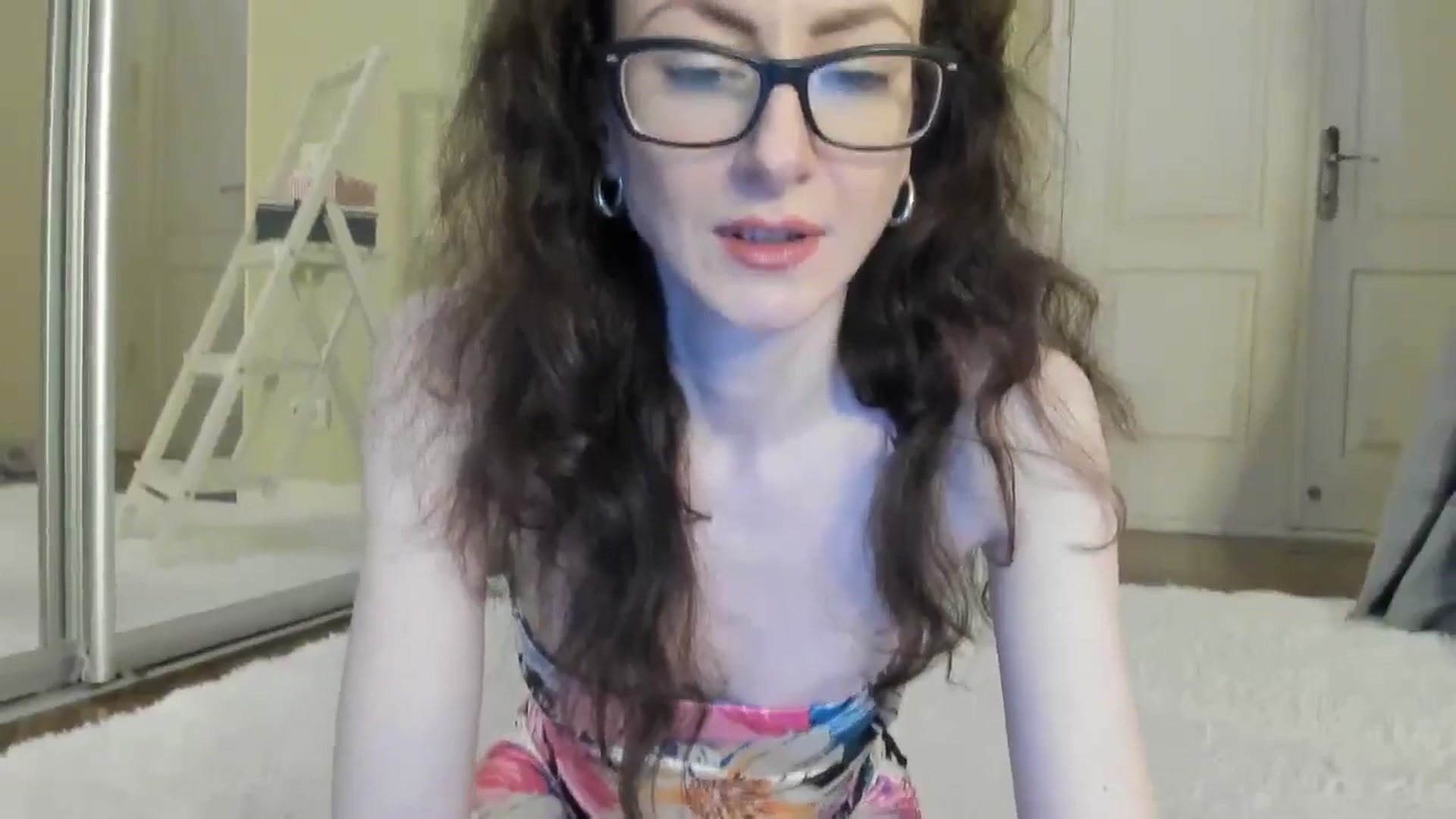 Gallery image thumbnail from Baby_Jewel's myfreecams stream on, 10/03/2024, 10:15 image 5 of 20