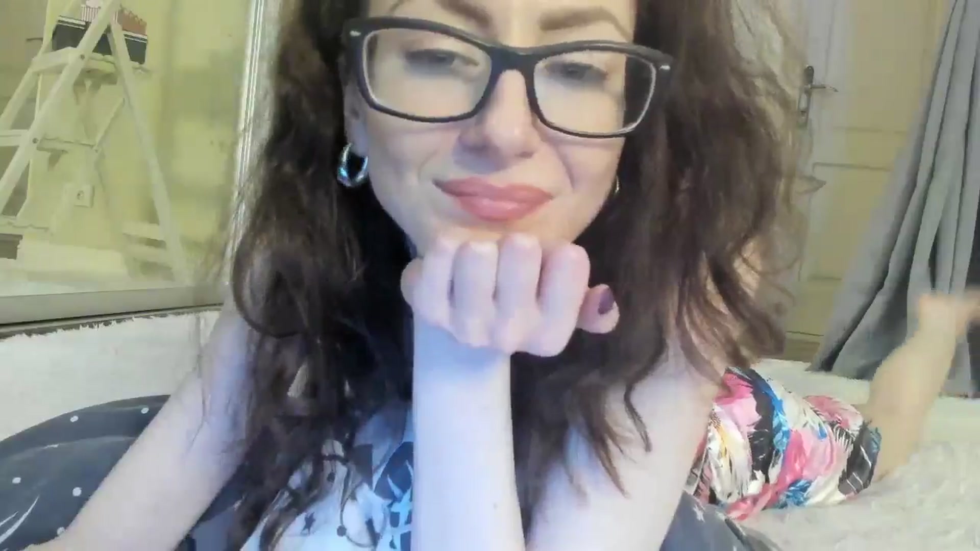 Gallery image thumbnail from Baby_Jewel's myfreecams stream on, 10/03/2024, 11:57 image 12 of 20