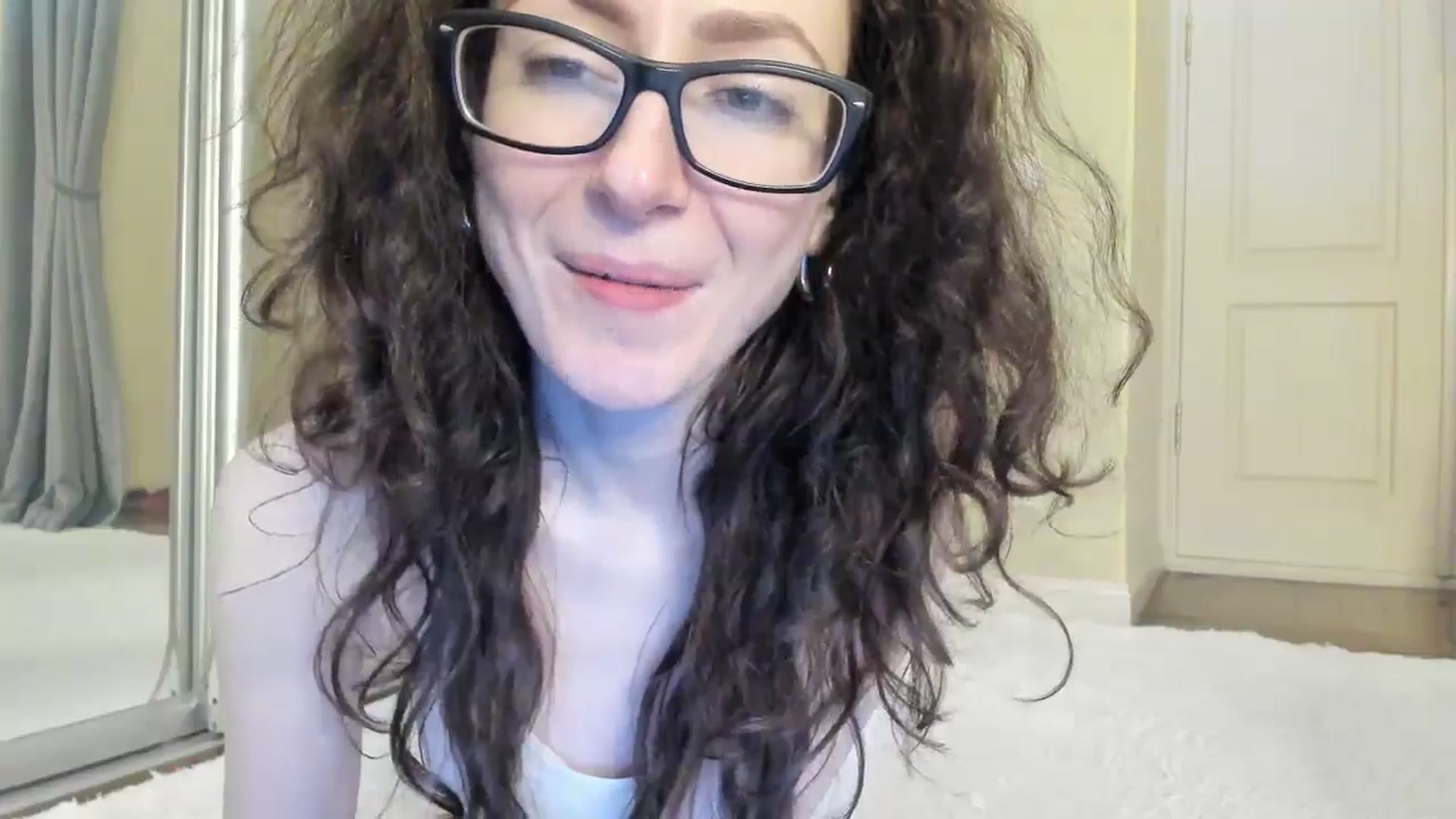 Gallery image thumbnail from Baby_Jewel's myfreecams stream on, 10/08/2024, 14:21 image 8 of 20