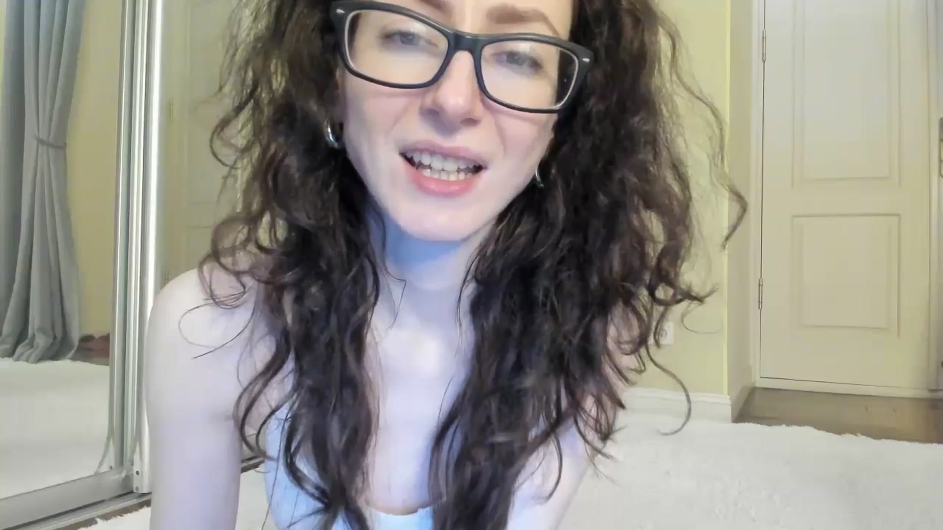Gallery image thumbnail from Baby_Jewel's myfreecams stream on, 10/08/2024, 14:21 image 9 of 20