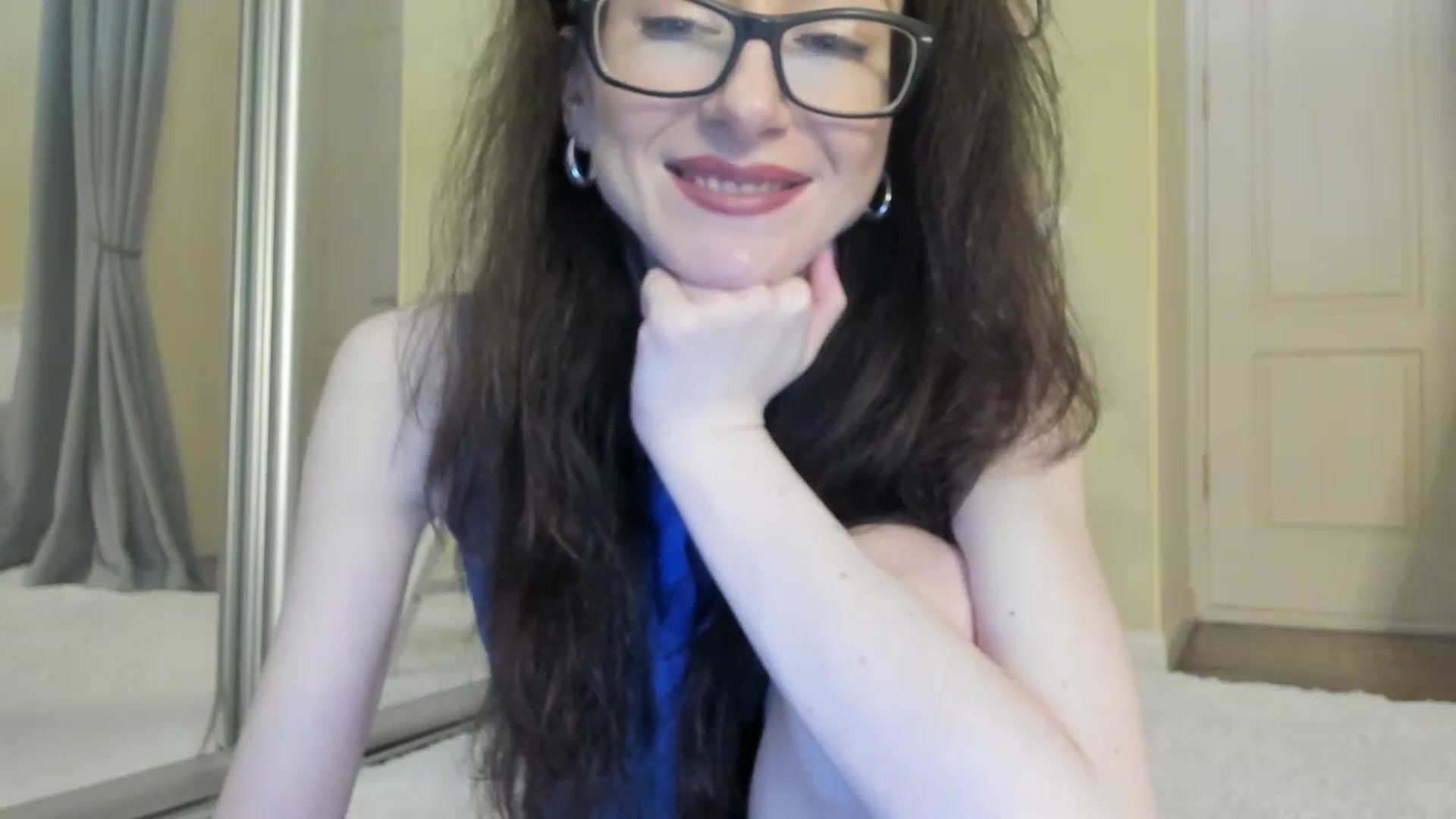 Gallery image thumbnail from Baby_Jewel's myfreecams stream on, 10/10/2024, 09:20 image 10 of 20