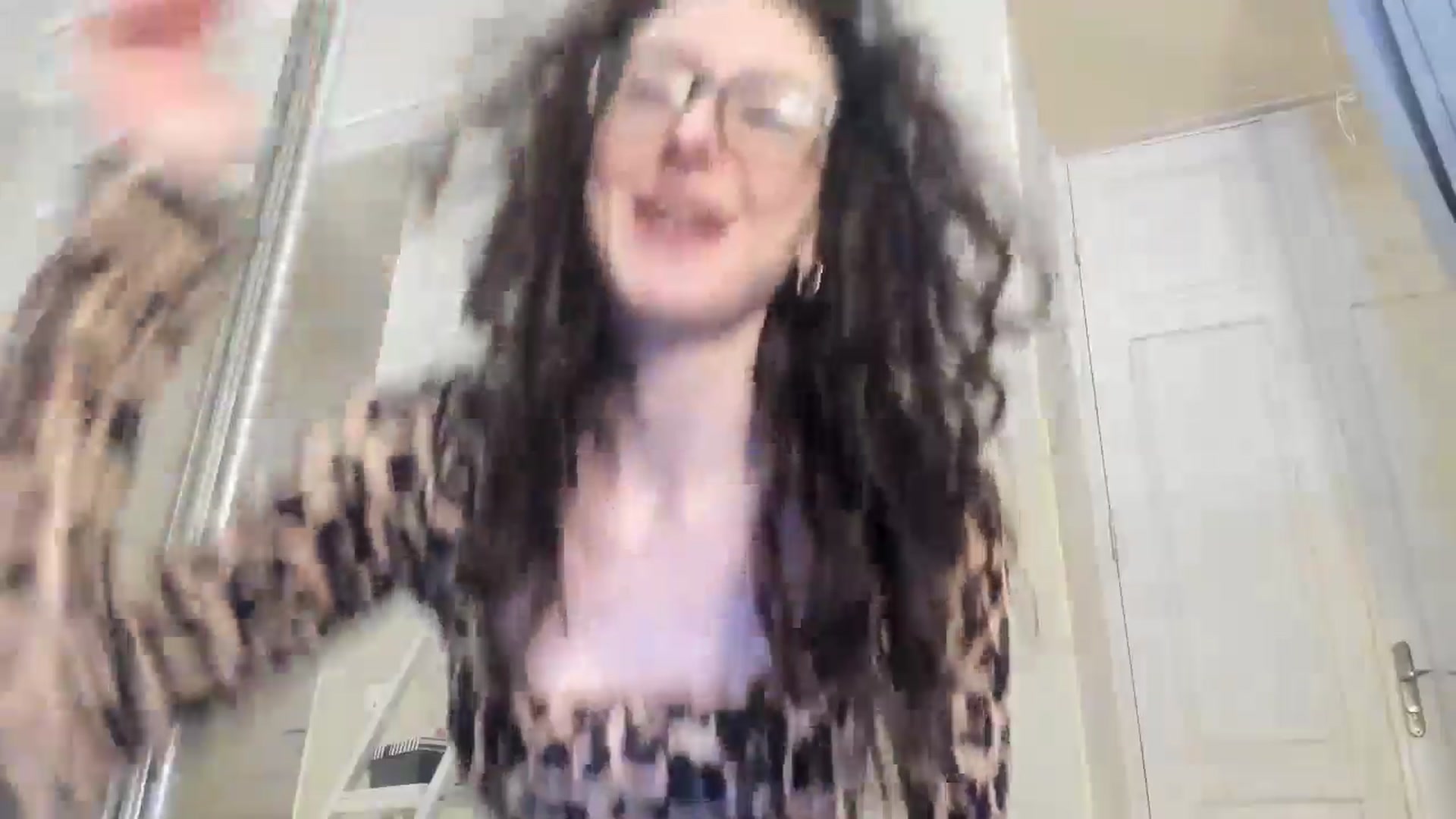 Gallery image thumbnail from Baby_Jewel's myfreecams stream on, 10/13/2024, 12:18 image 15 of 20