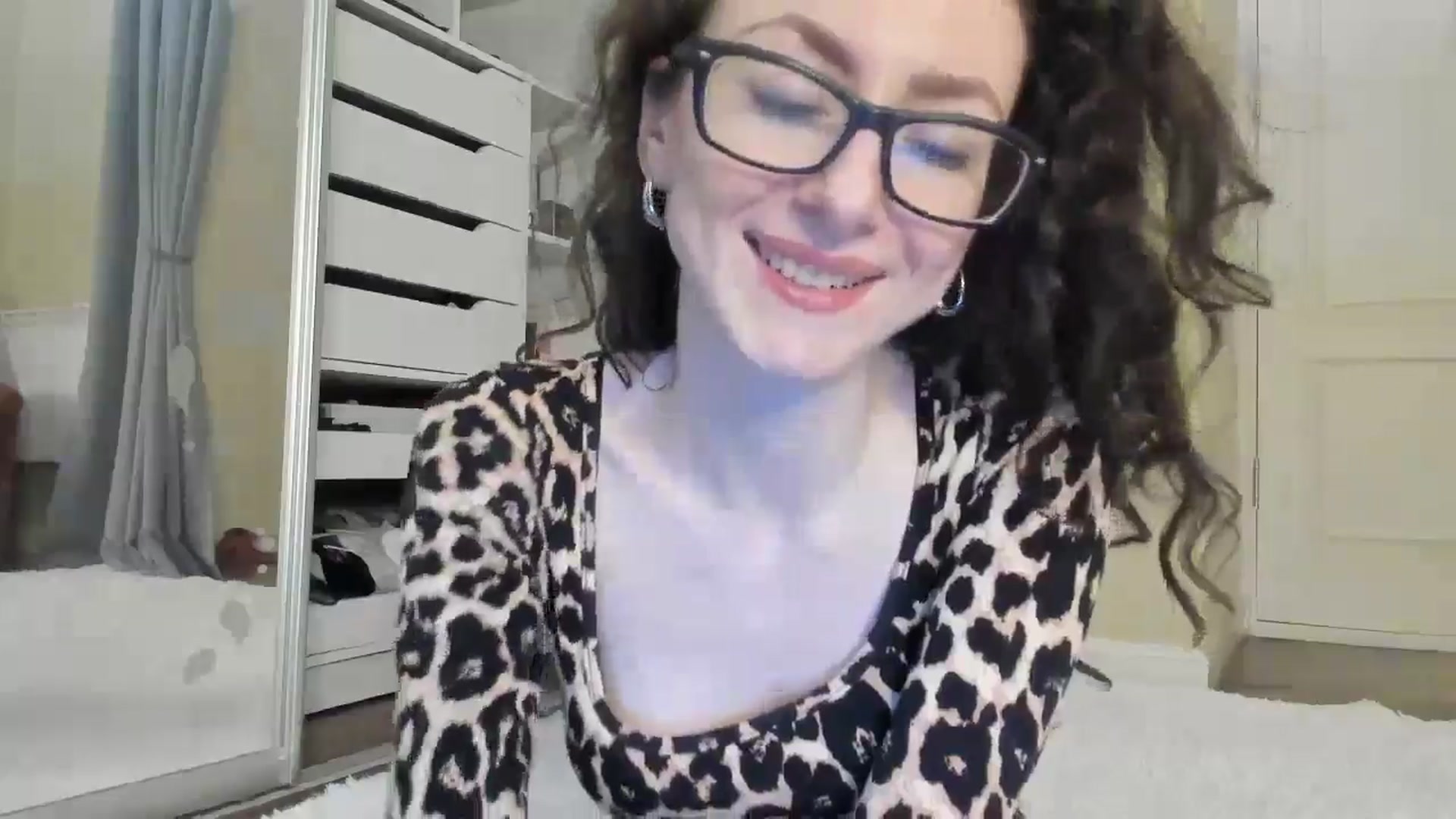 Gallery image thumbnail from Baby_Jewel's myfreecams stream on, 10/13/2024, 13:23 image 8 of 20