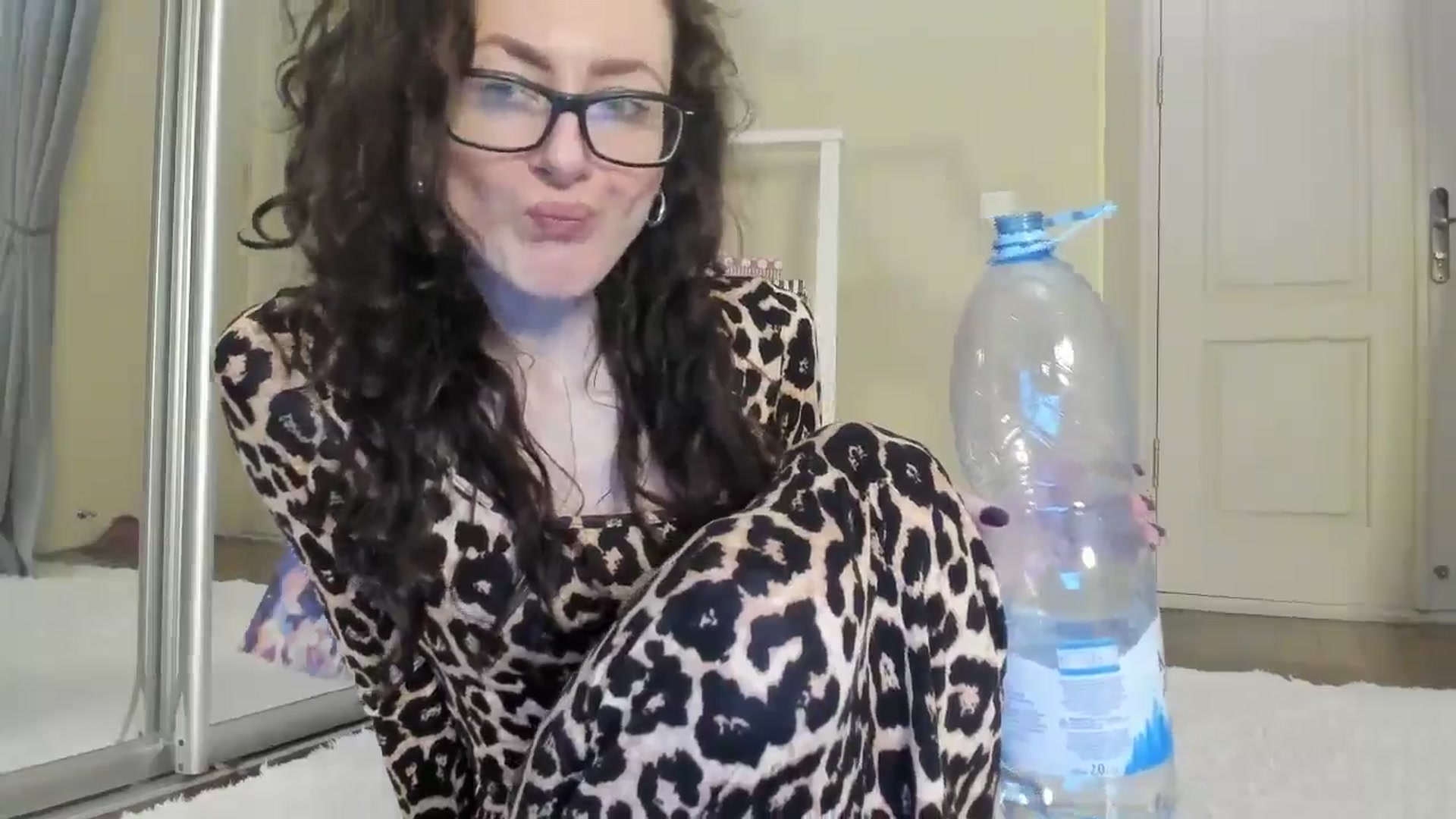 Gallery image thumbnail from Baby_Jewel's myfreecams stream on, 10/13/2024, 14:02 image 20 of 20