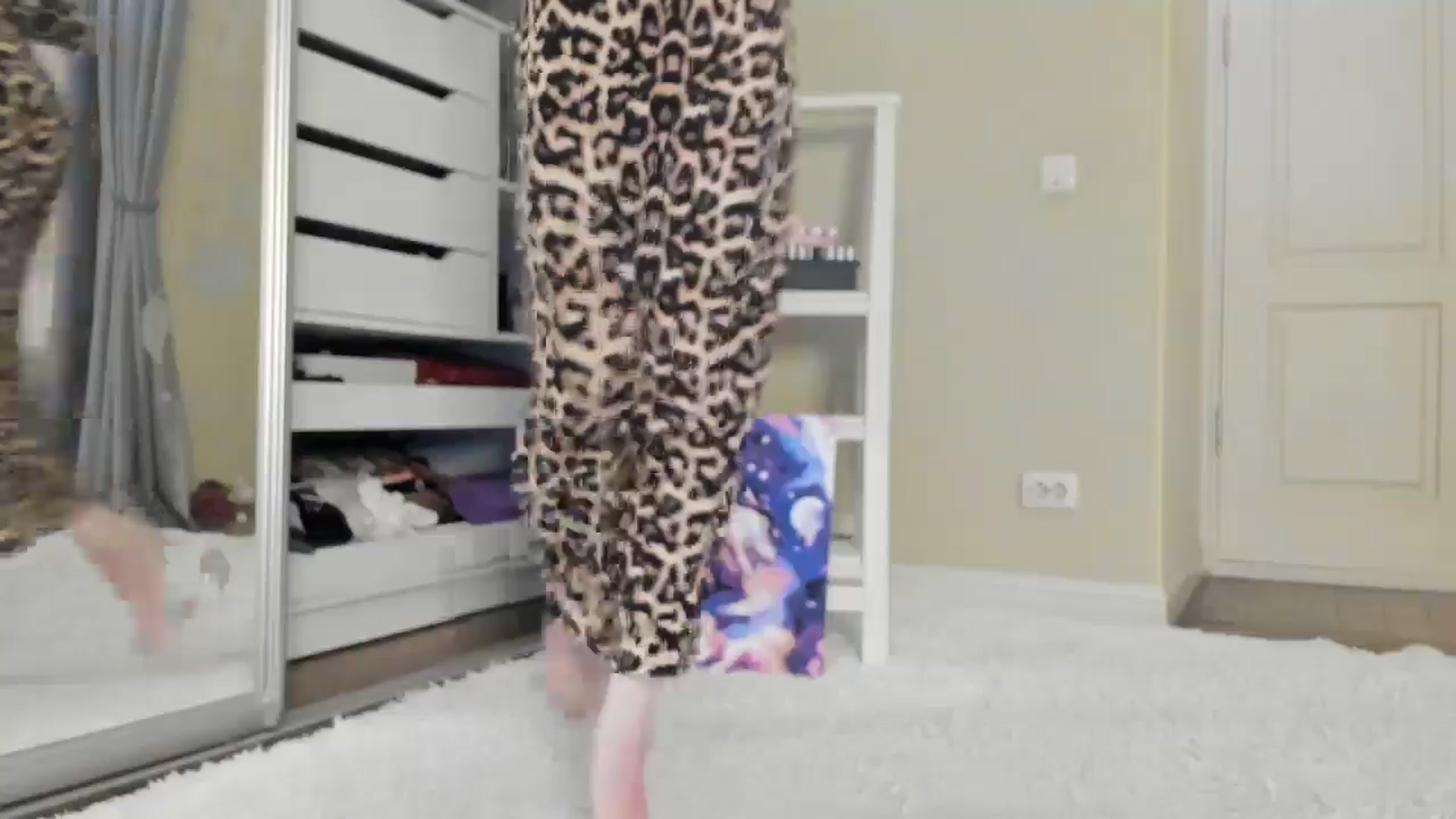 Gallery image thumbnail from Baby_Jewel's myfreecams stream on, 10/13/2024, 14:02 image 4 of 20