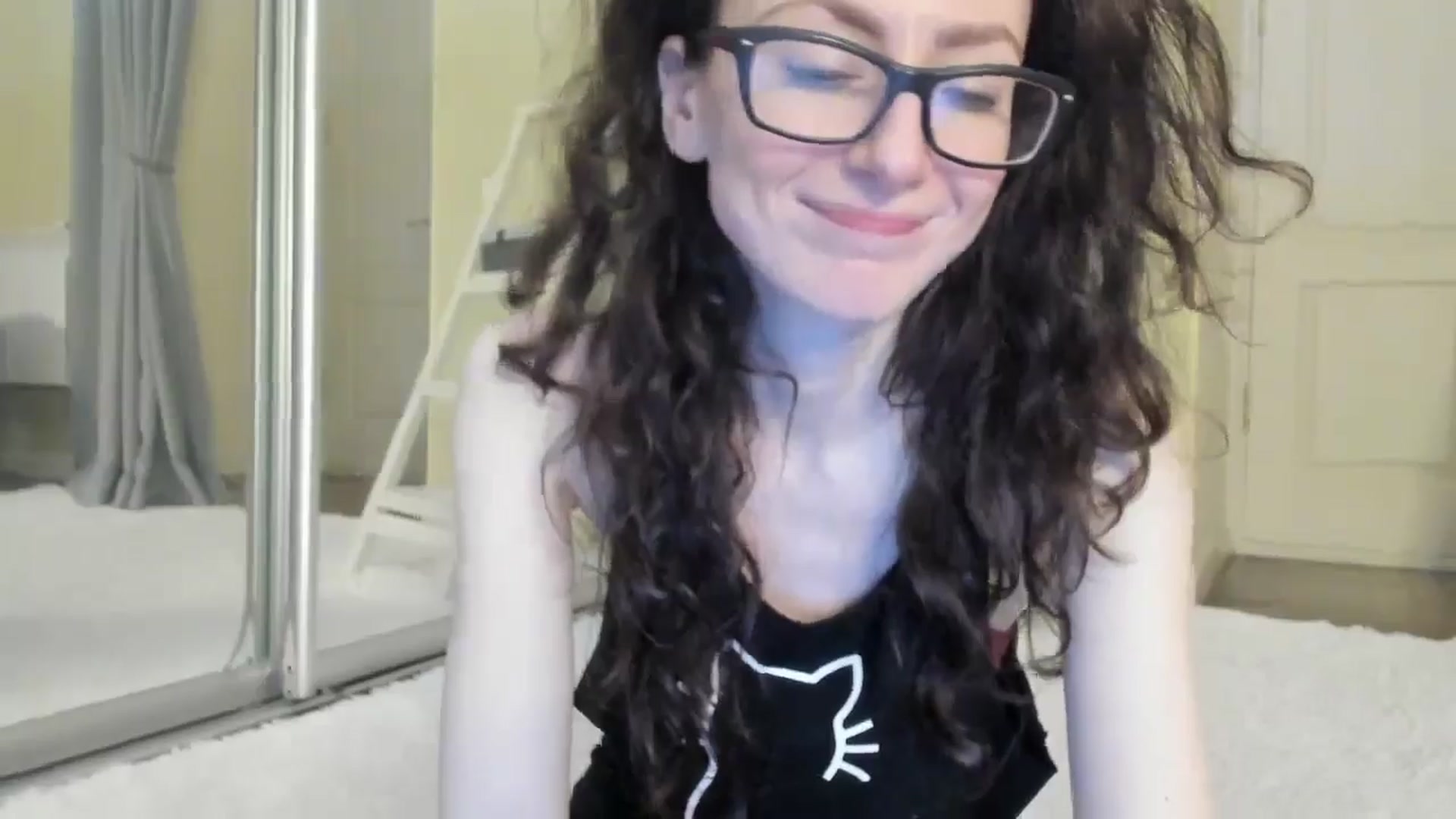 Gallery image thumbnail from Baby_Jewel's myfreecams stream on, 10/16/2024, 12:41 image 12 of 20