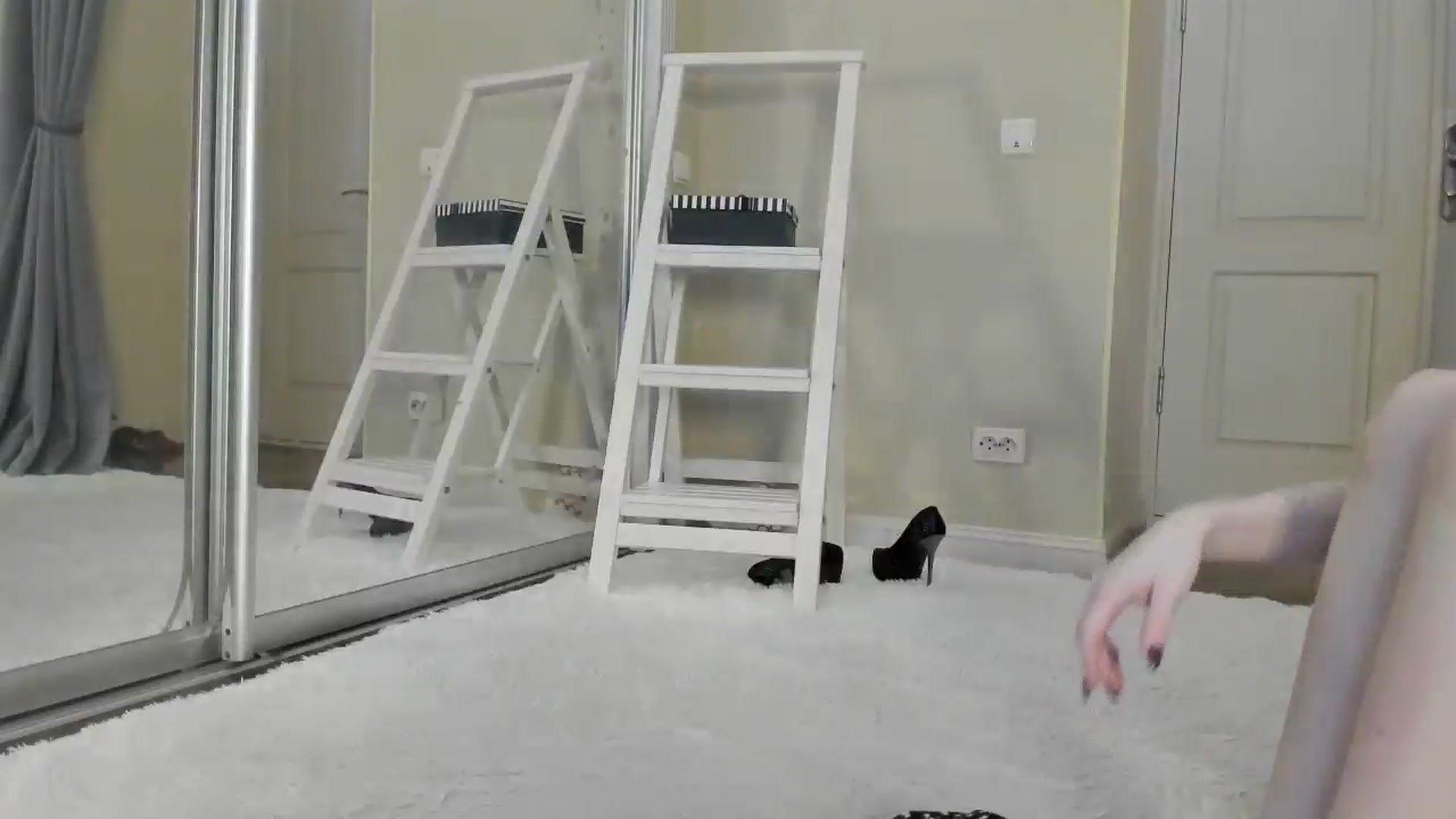 Gallery image thumbnail from Baby_Jewel's myfreecams stream on, 10/20/2024, 11:38 image 18 of 20
