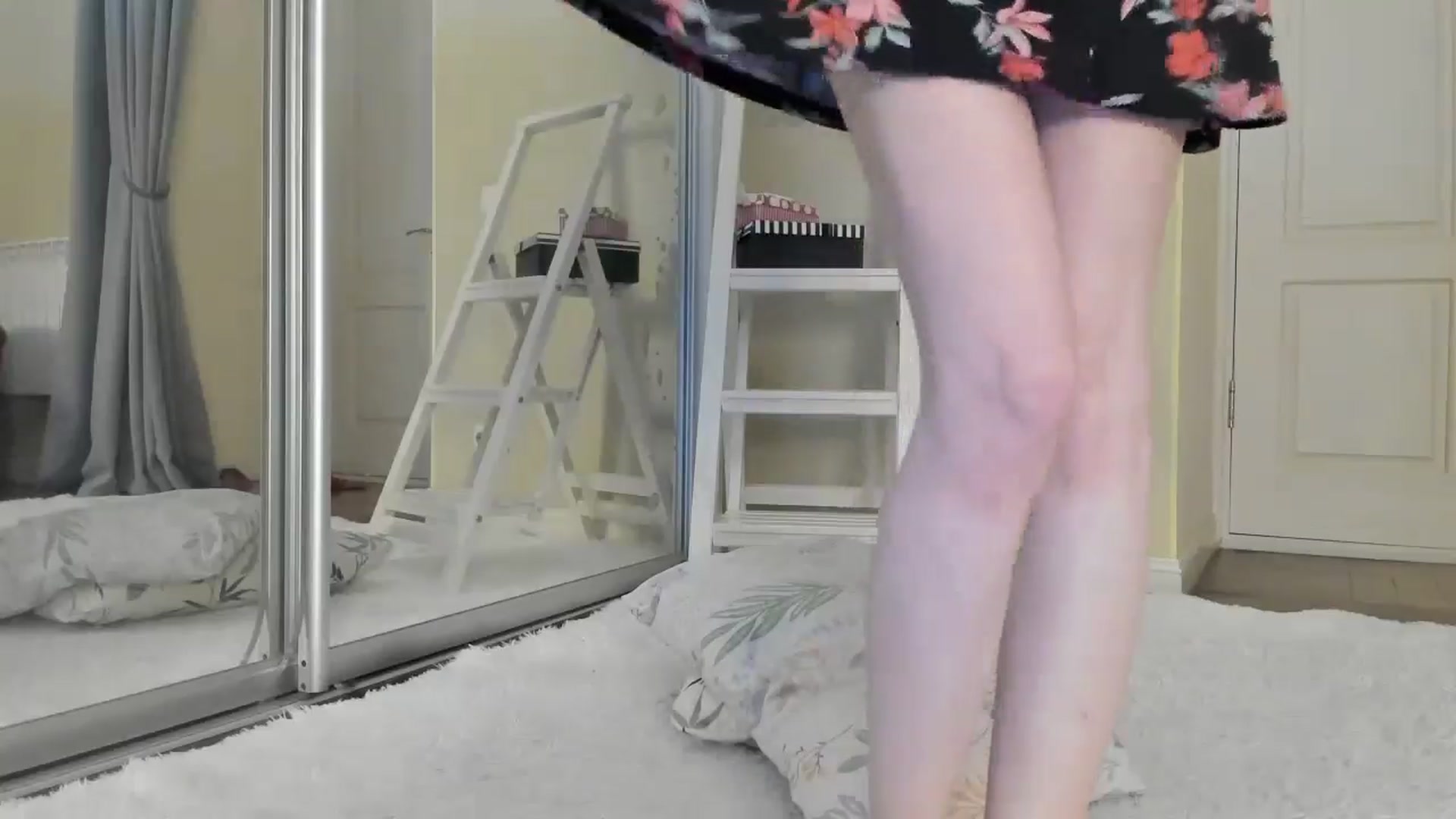Gallery image thumbnail from Baby_Jewel's myfreecams stream on, 10/25/2024, 12:21 image 9 of 20