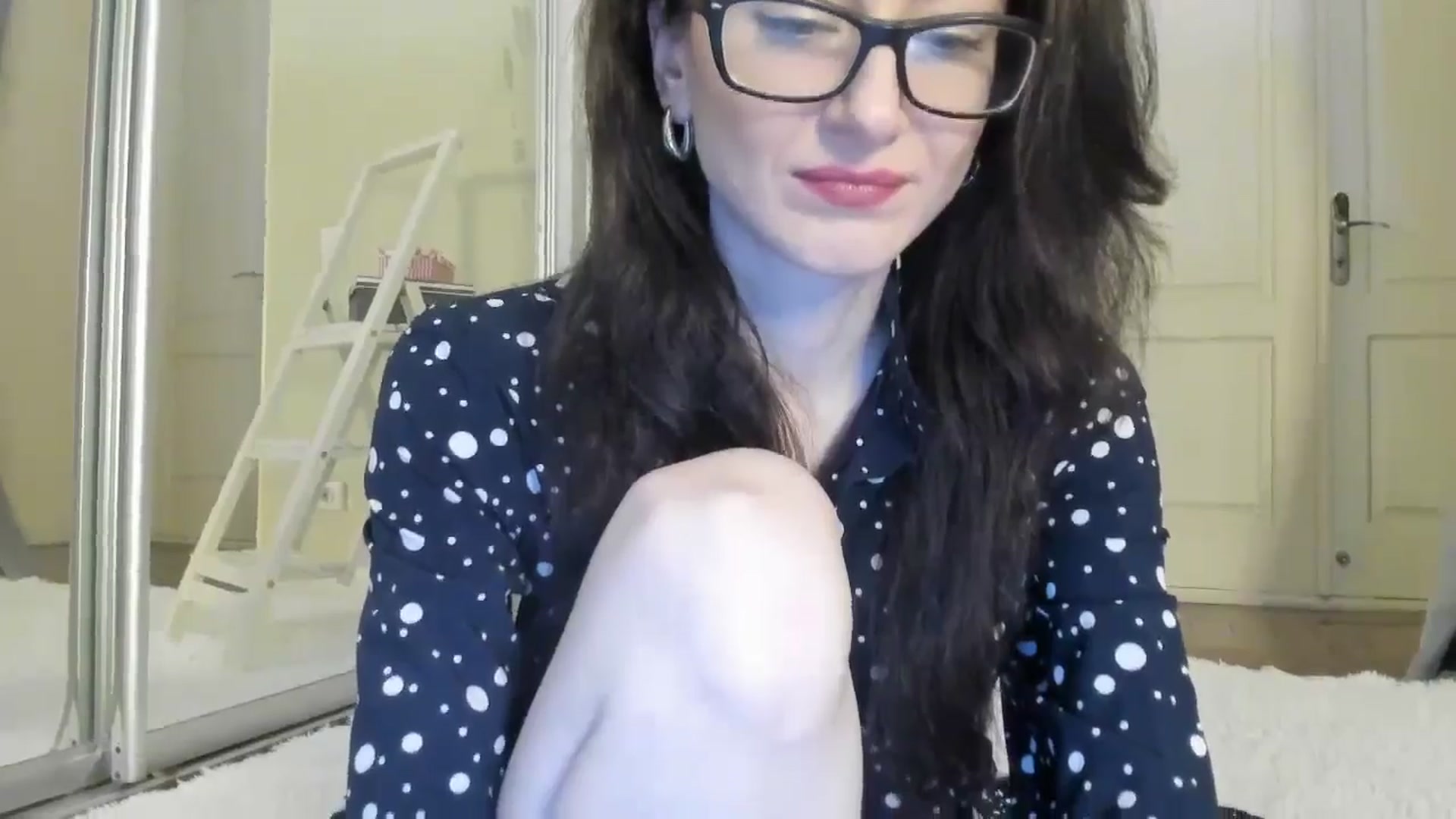 Gallery image thumbnail from Baby_Jewel's myfreecams stream on, 10/26/2024, 10:05 image 9 of 20