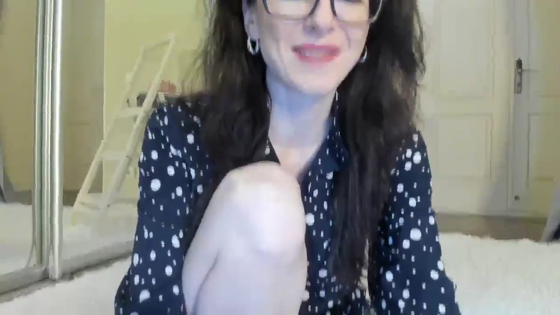 Gallery image thumbnail from Baby_Jewel's myfreecams stream on, 10/26/2024, 10:05 image 18 of 20