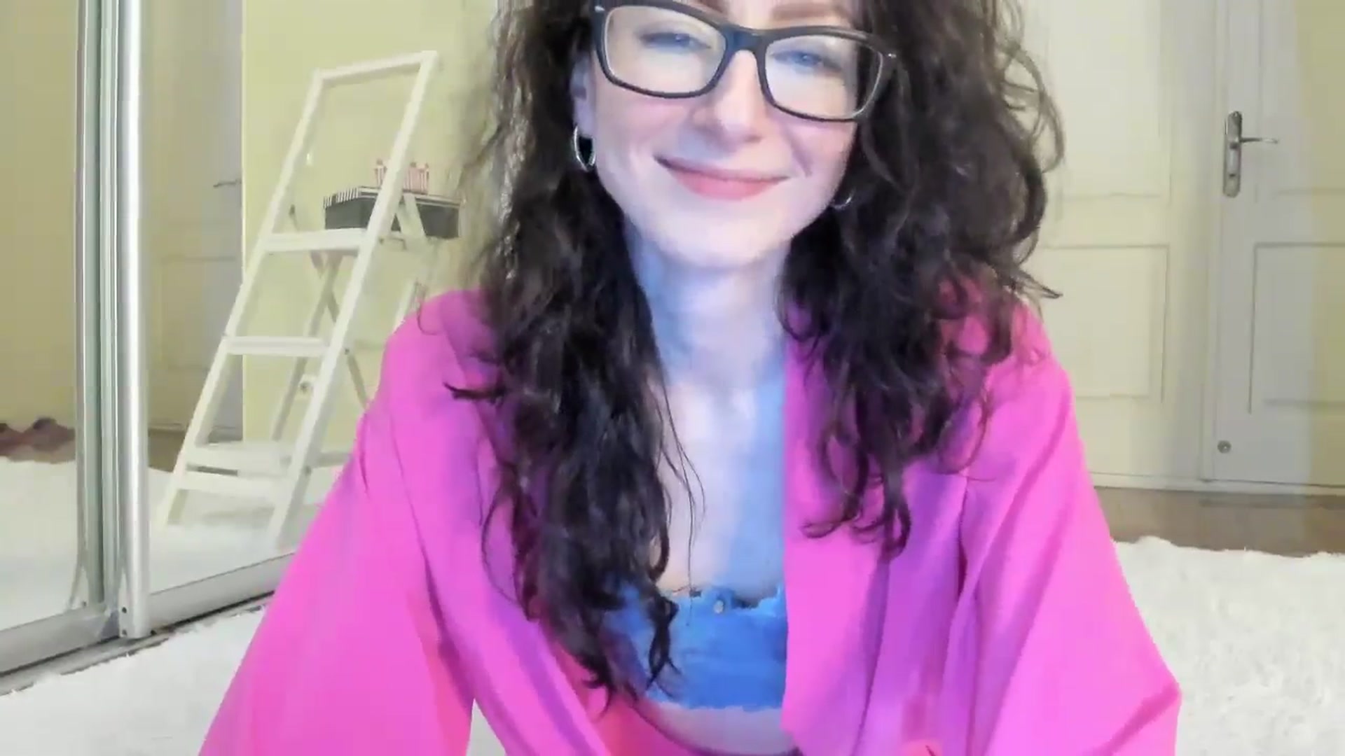 Gallery image thumbnail from Baby_Jewel's myfreecams stream on, 10/27/2024, 10:09 image 9 of 20