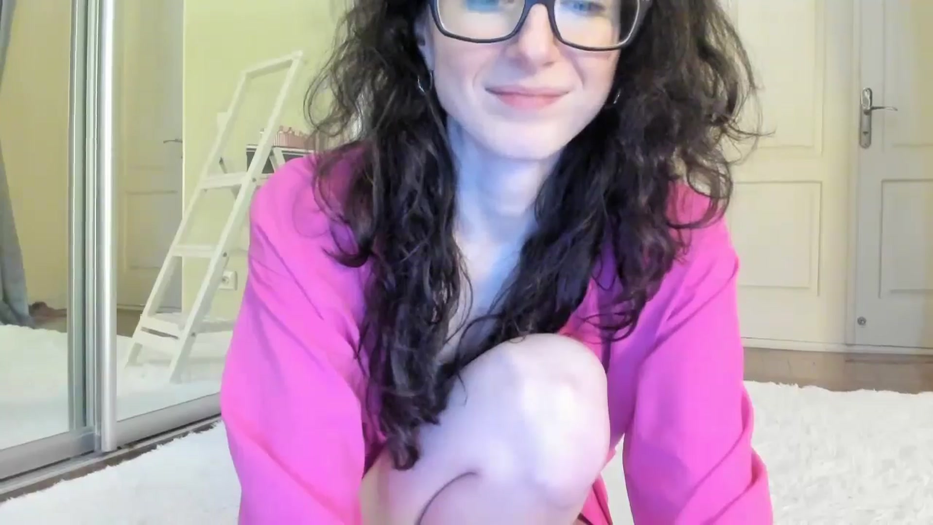 Gallery image thumbnail from Baby_Jewel's myfreecams stream on, 10/27/2024, 11:49 image 4 of 20