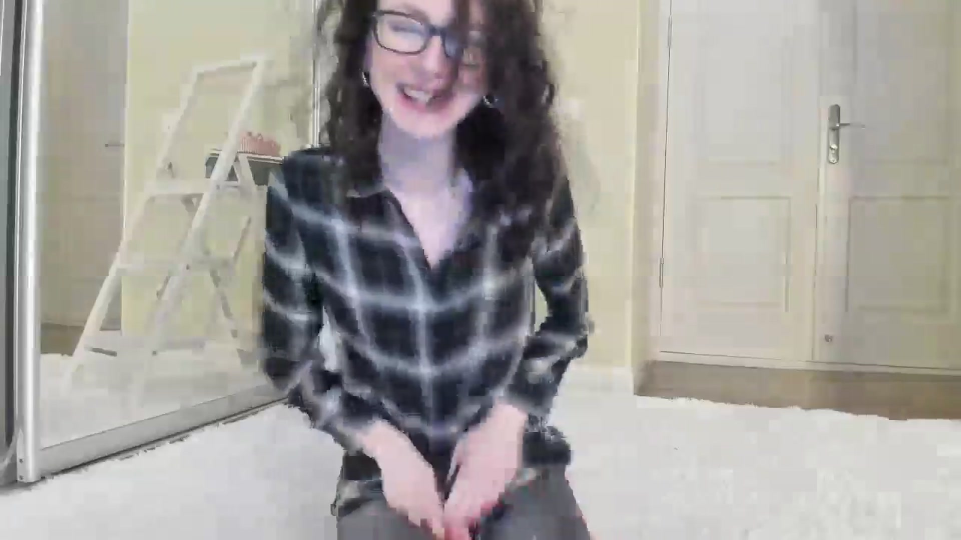 Gallery image thumbnail from Baby_Jewel's myfreecams stream on, 10/30/2024, 11:56 image 16 of 20