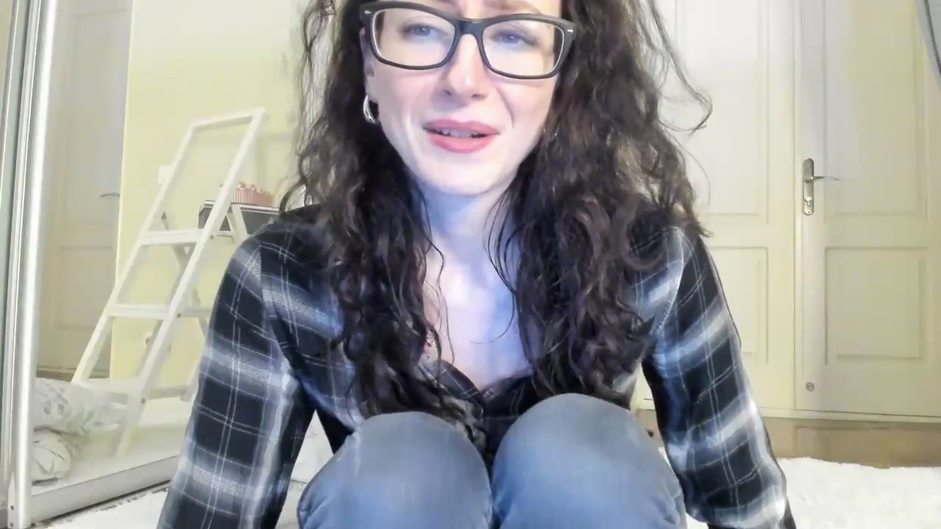 Gallery image thumbnail from Baby_Jewel's myfreecams stream on, 10/30/2024, 13:24 image 6 of 20