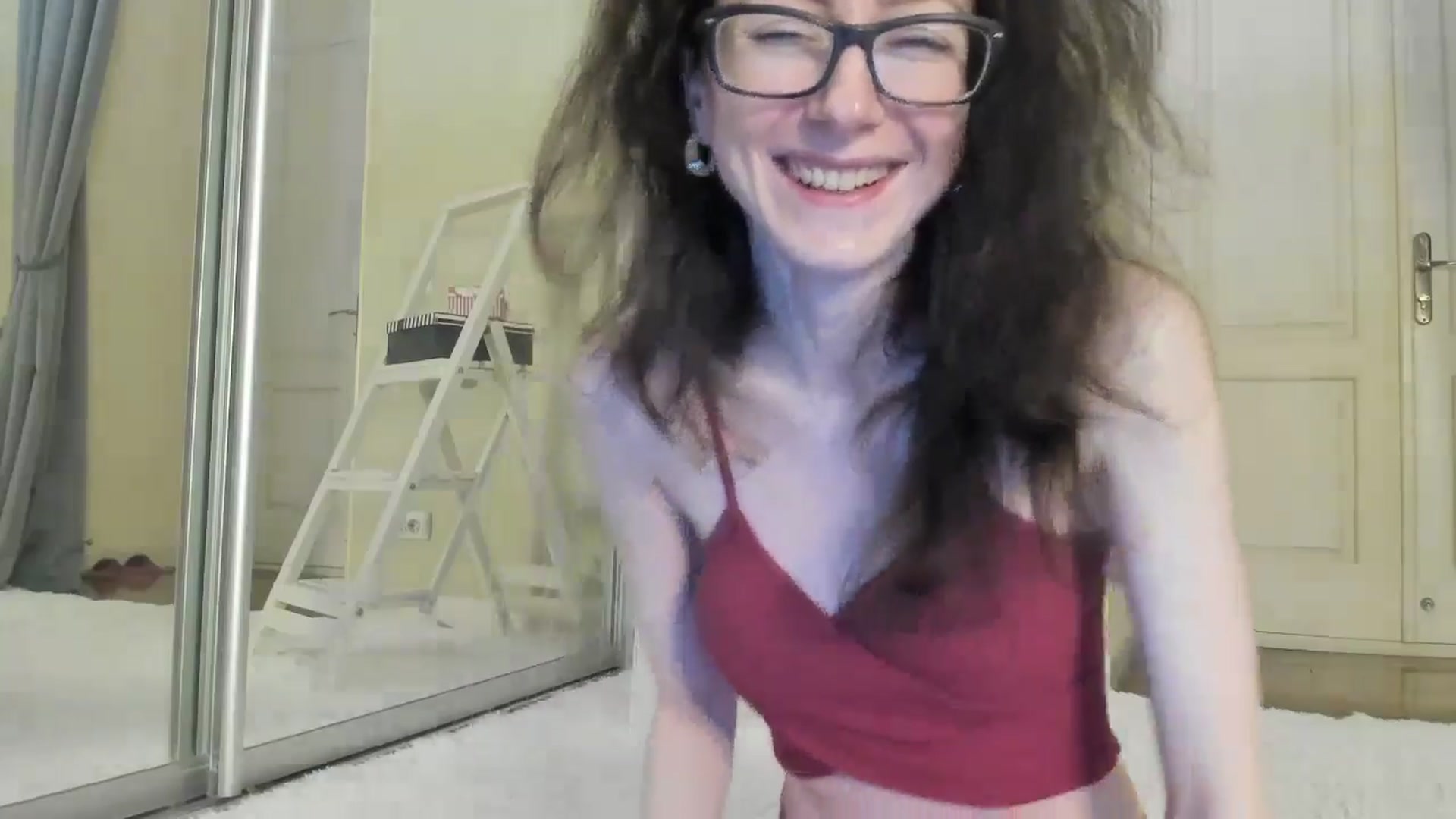 Gallery image thumbnail from Baby_Jewel's myfreecams stream on, 10/31/2024, 09:23 image 17 of 20