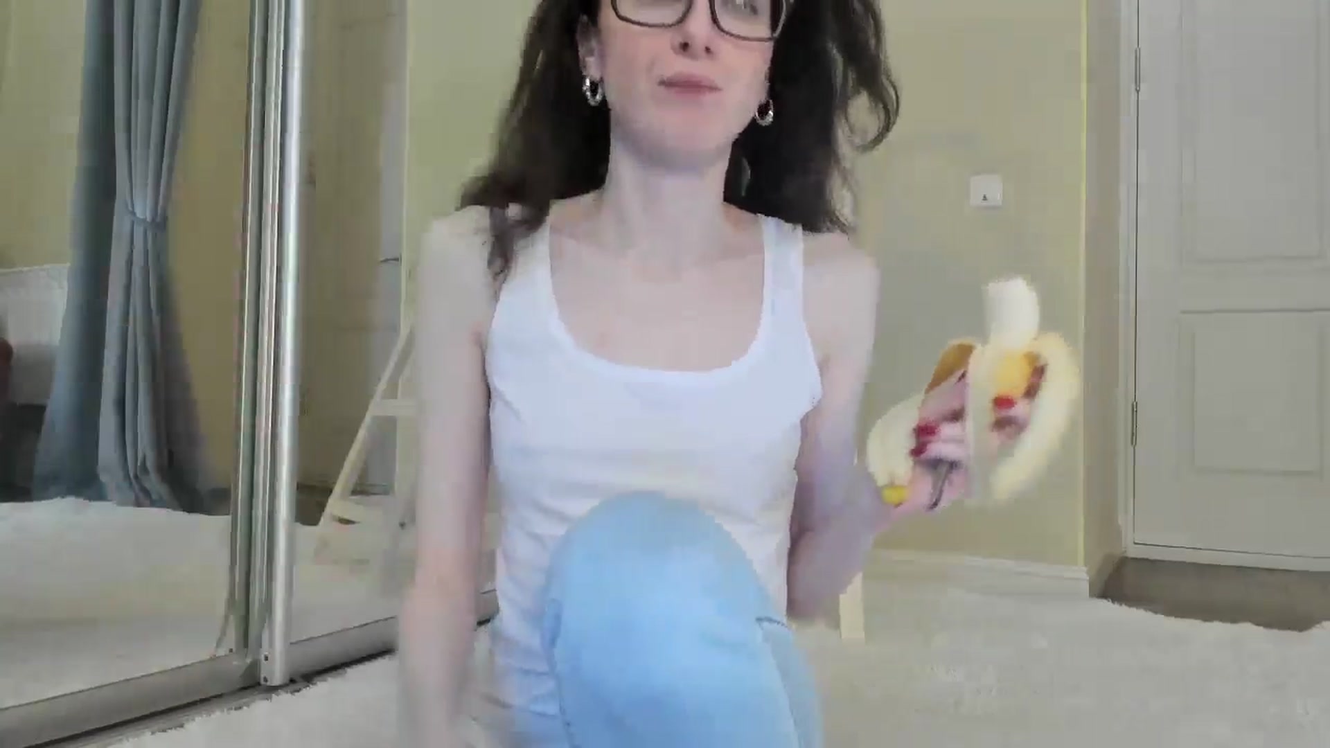 Gallery image thumbnail from Baby_Jewel's myfreecams stream on, 11/01/2024, 10:30 image 3 of 20