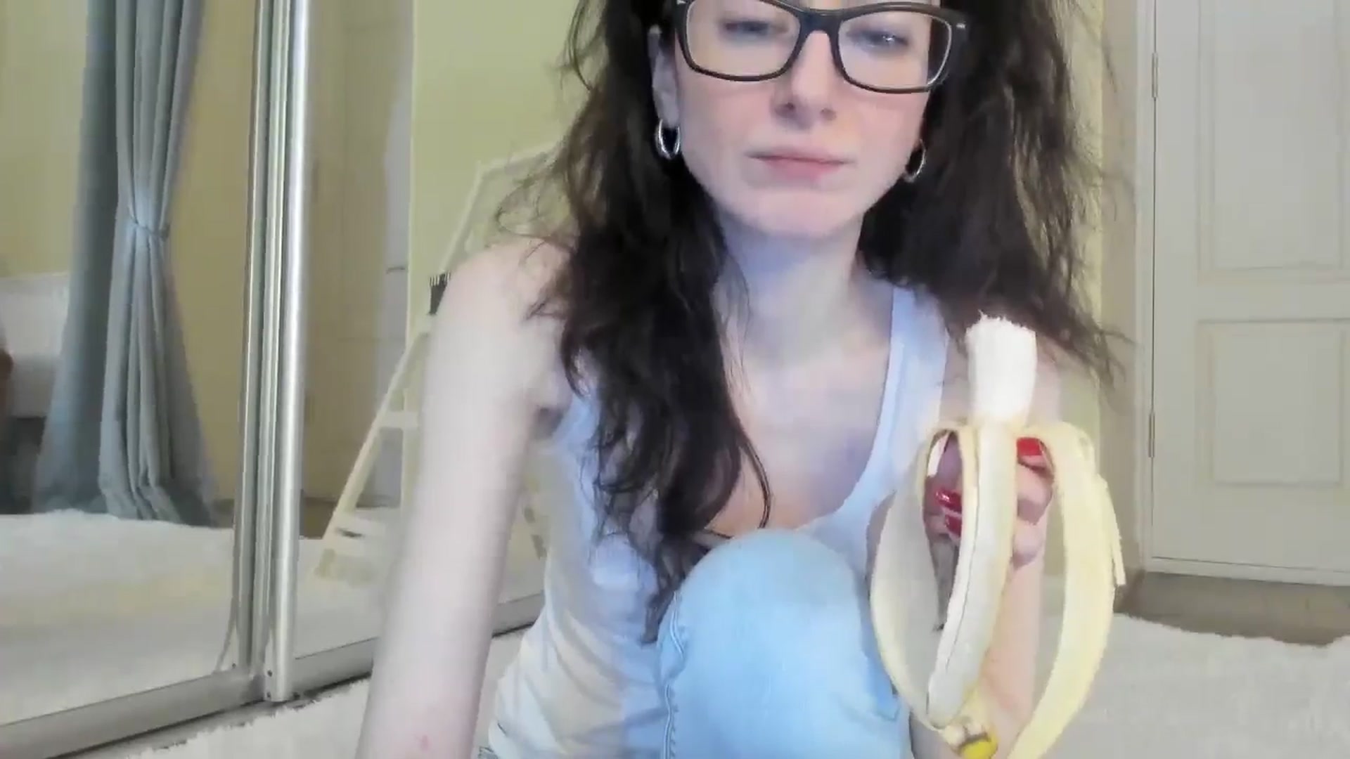 Gallery image thumbnail from Baby_Jewel's myfreecams stream on, 11/01/2024, 10:30 image 5 of 20