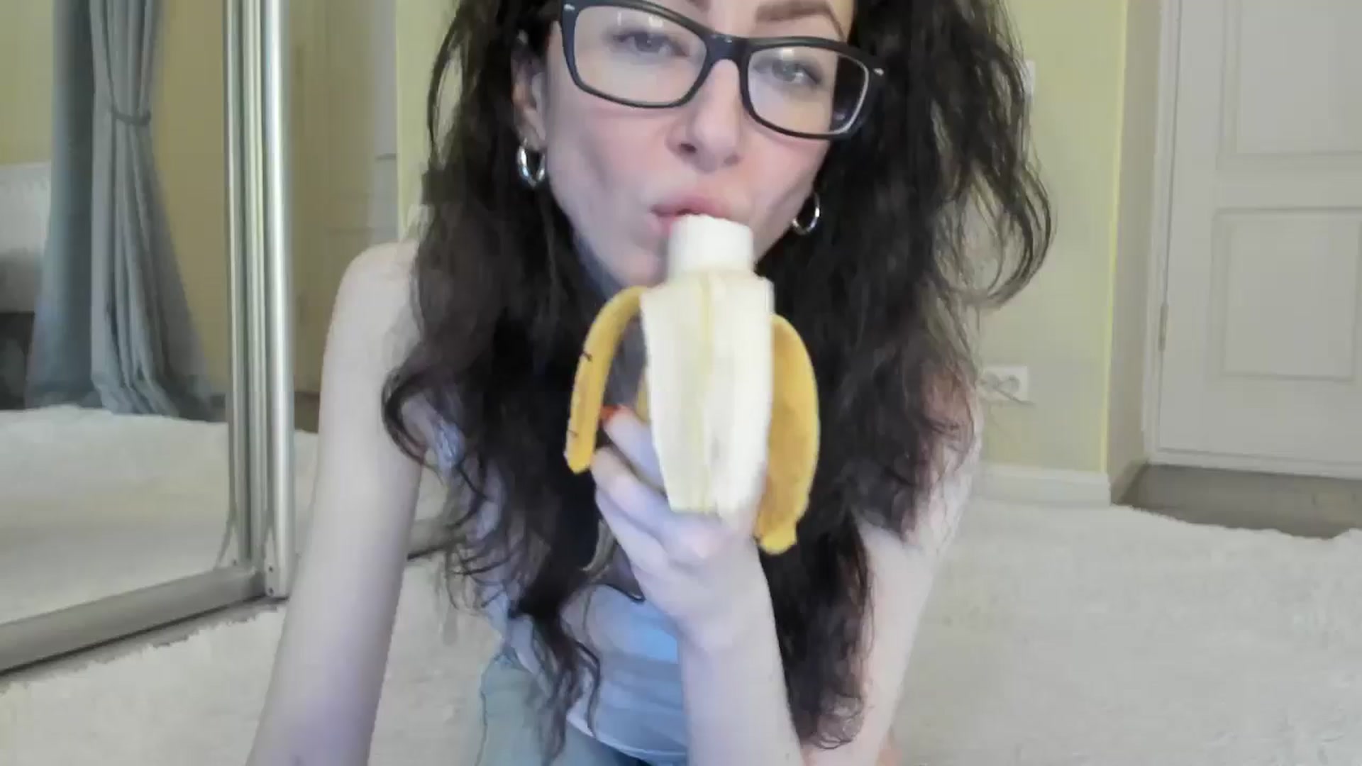 Gallery image thumbnail from Baby_Jewel's myfreecams stream on, 11/01/2024, 10:30 image 1 of 20
