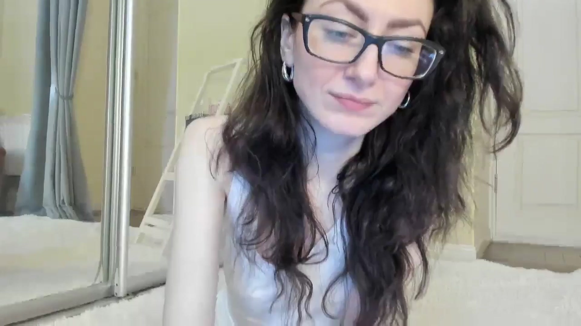 Gallery image thumbnail from Baby_Jewel's myfreecams stream on, 11/01/2024, 10:30 image 12 of 20