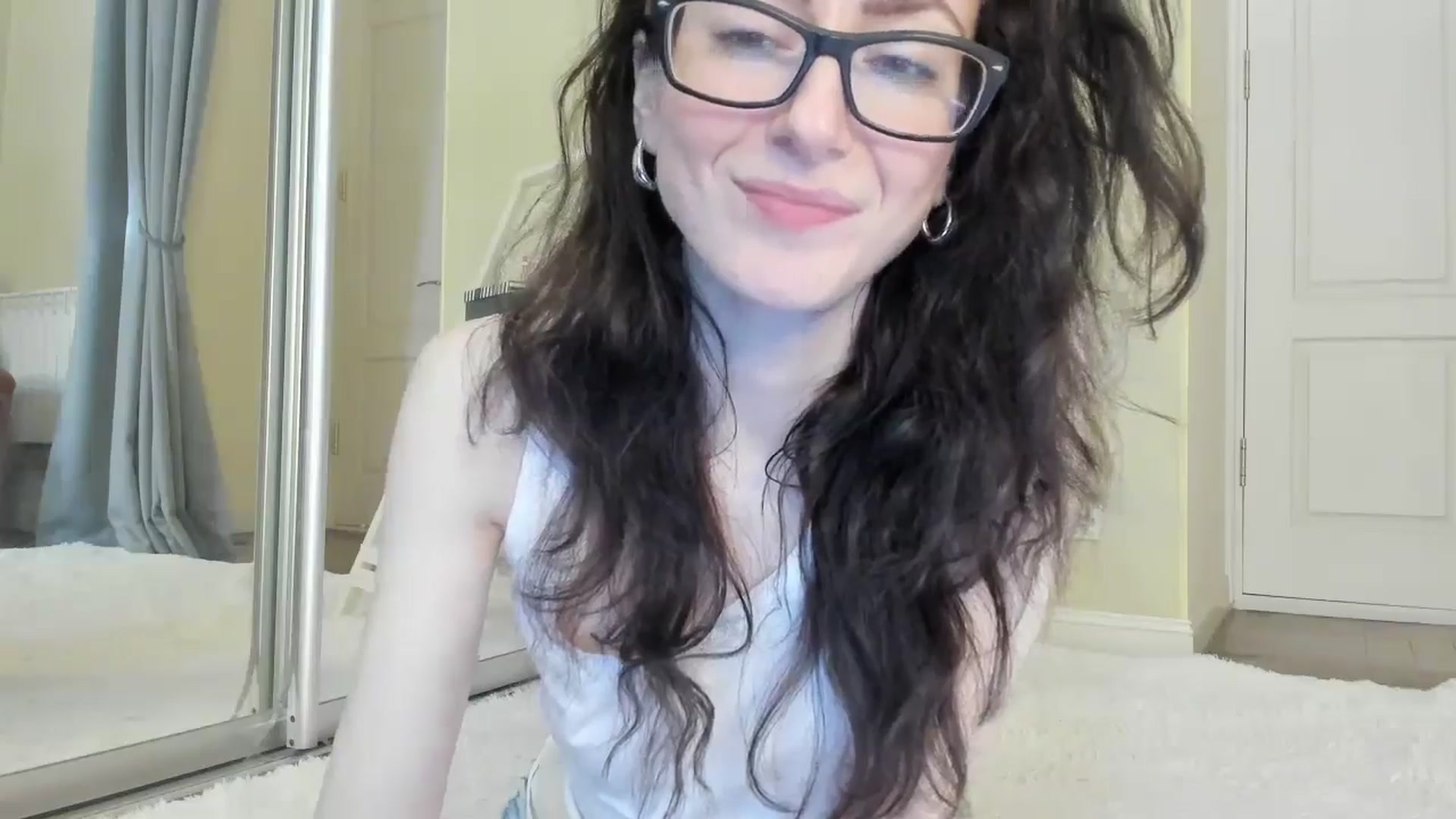Gallery image thumbnail from Baby_Jewel's myfreecams stream on, 11/01/2024, 10:30 image 14 of 20