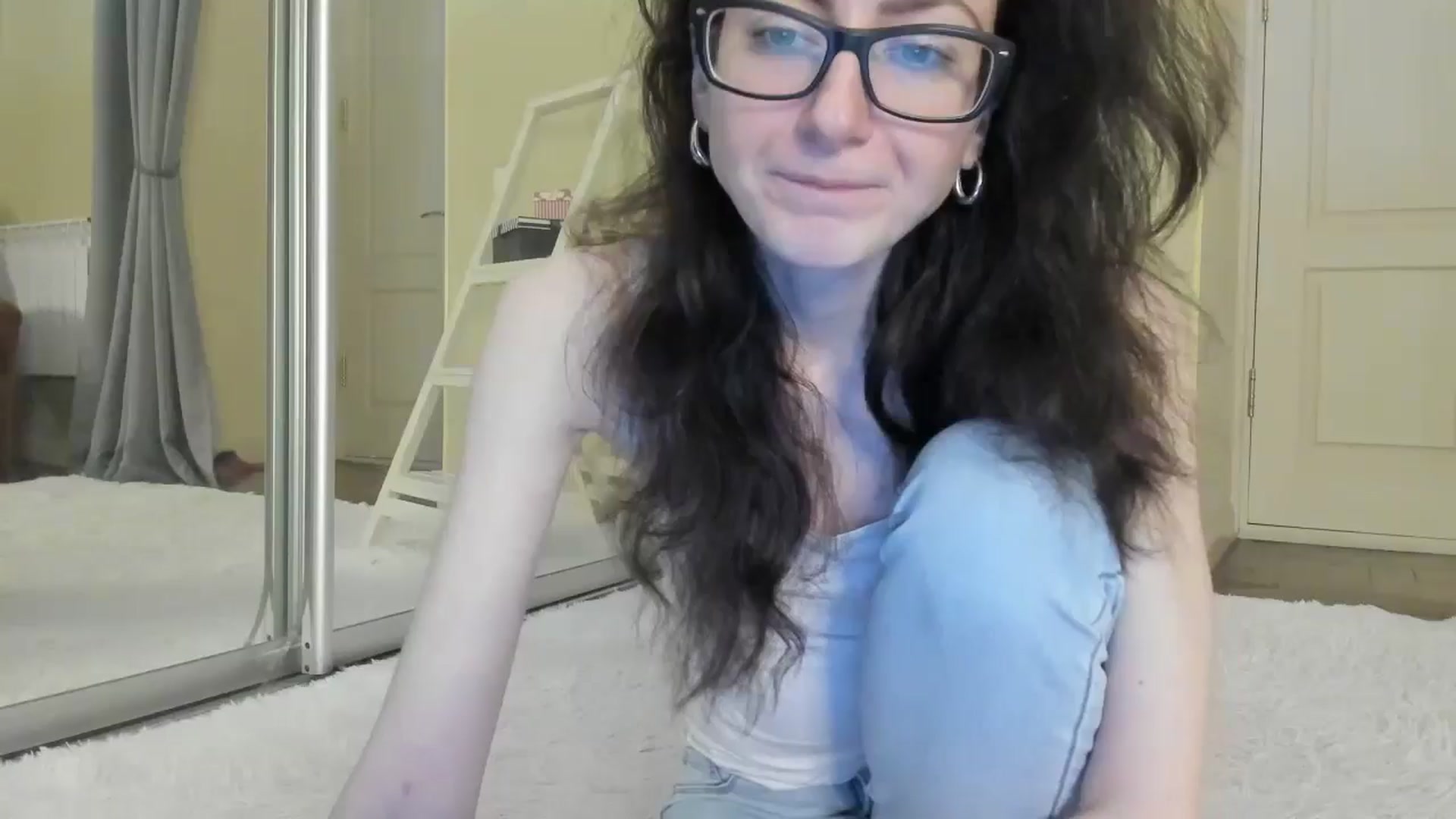 Gallery image thumbnail from Baby_Jewel's myfreecams stream on, 11/01/2024, 12:42 image 4 of 20