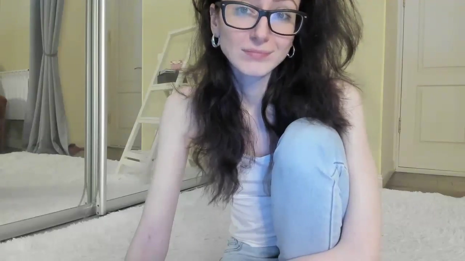 Gallery image thumbnail from Baby_Jewel's myfreecams stream on, 11/01/2024, 12:42 image 7 of 20