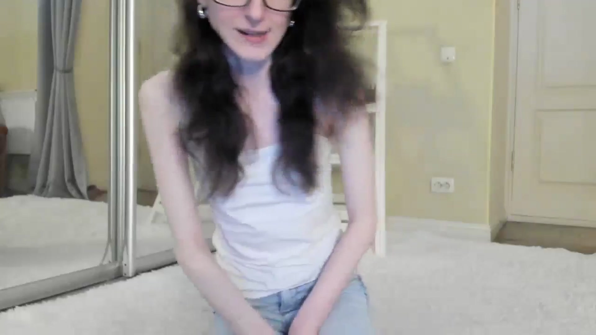 Gallery image thumbnail from Baby_Jewel's myfreecams stream on, 11/01/2024, 12:42 image 2 of 20