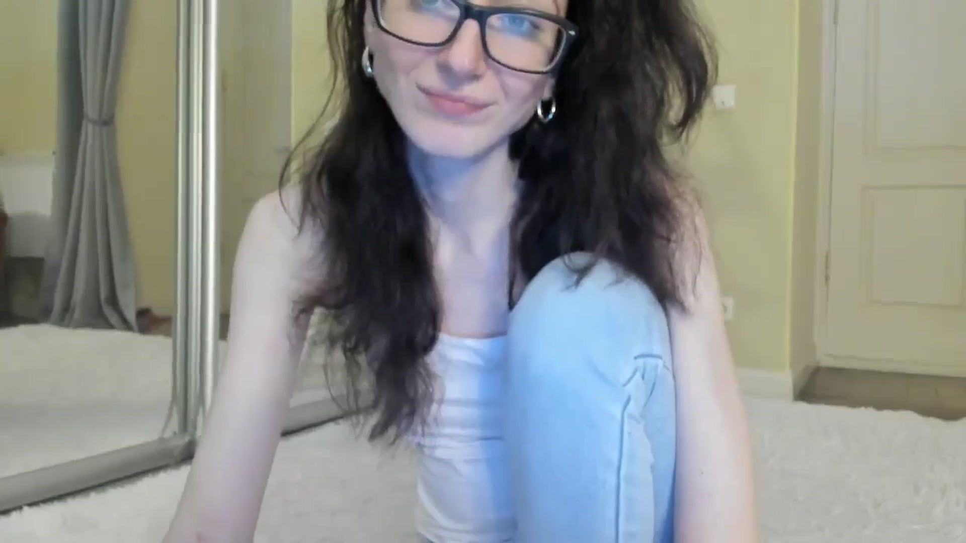 Gallery image thumbnail from Baby_Jewel's myfreecams stream on, 11/01/2024, 13:27 image 8 of 20