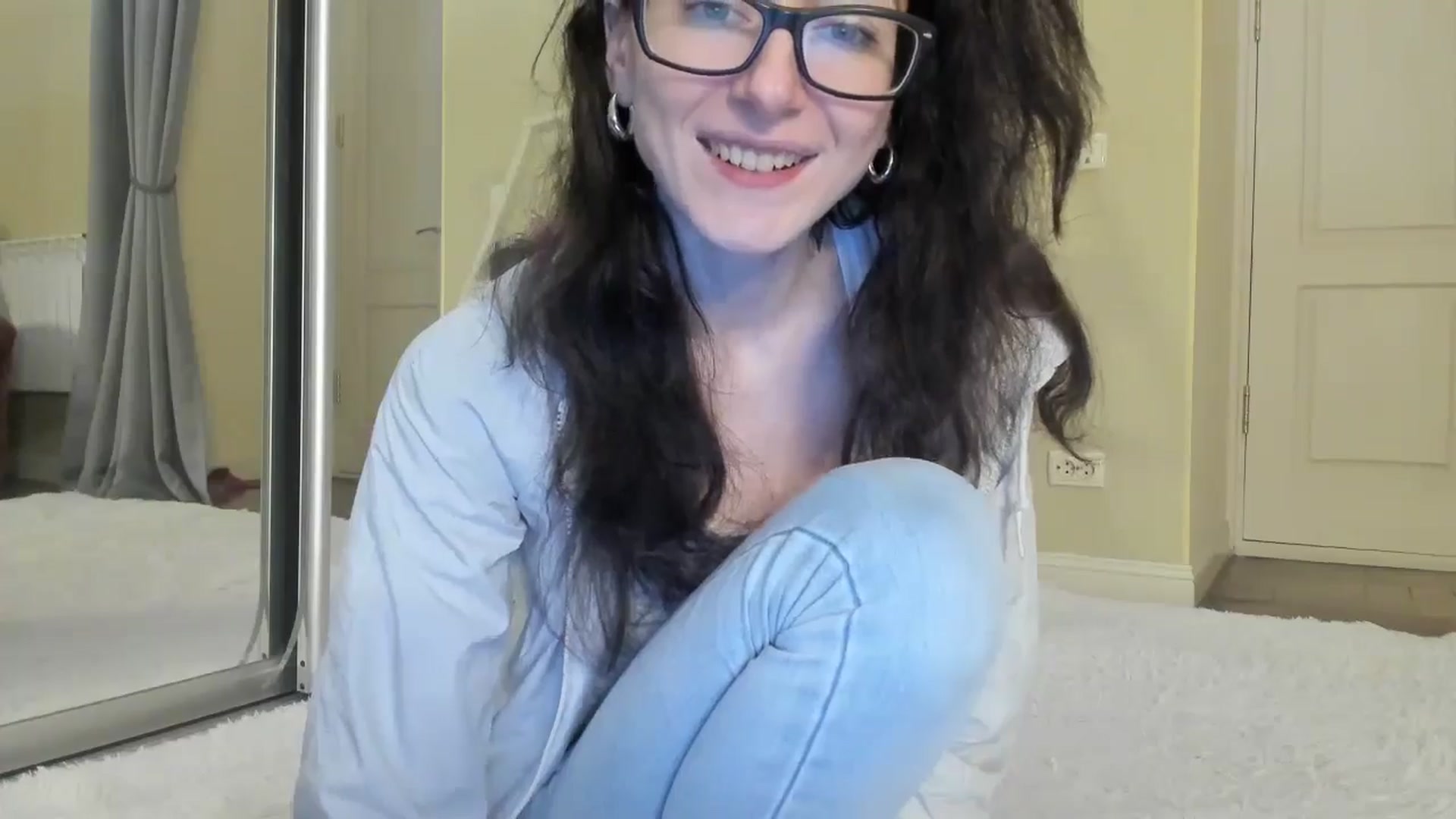 Gallery image thumbnail from Baby_Jewel's myfreecams stream on, 11/01/2024, 13:27 image 11 of 20