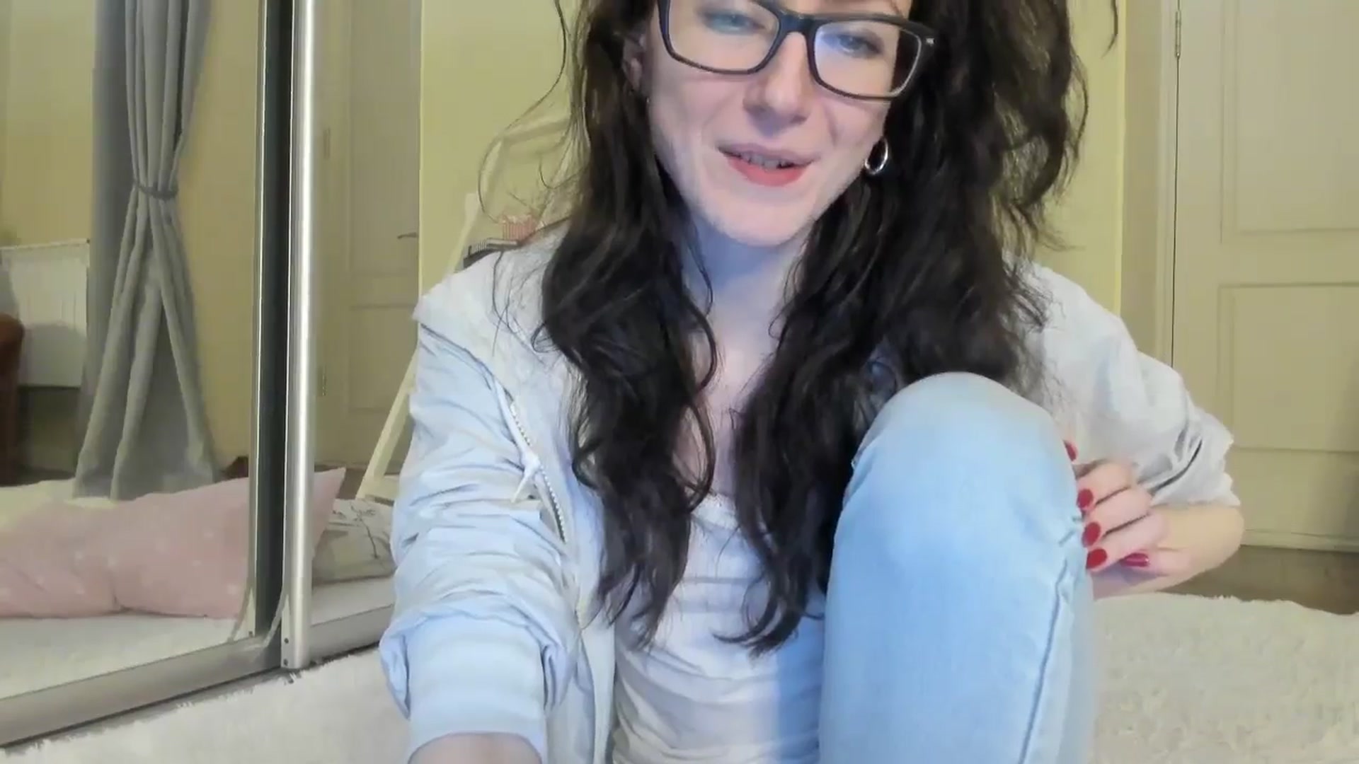 Gallery image thumbnail from Baby_Jewel's myfreecams stream on, 11/01/2024, 15:03 image 10 of 20